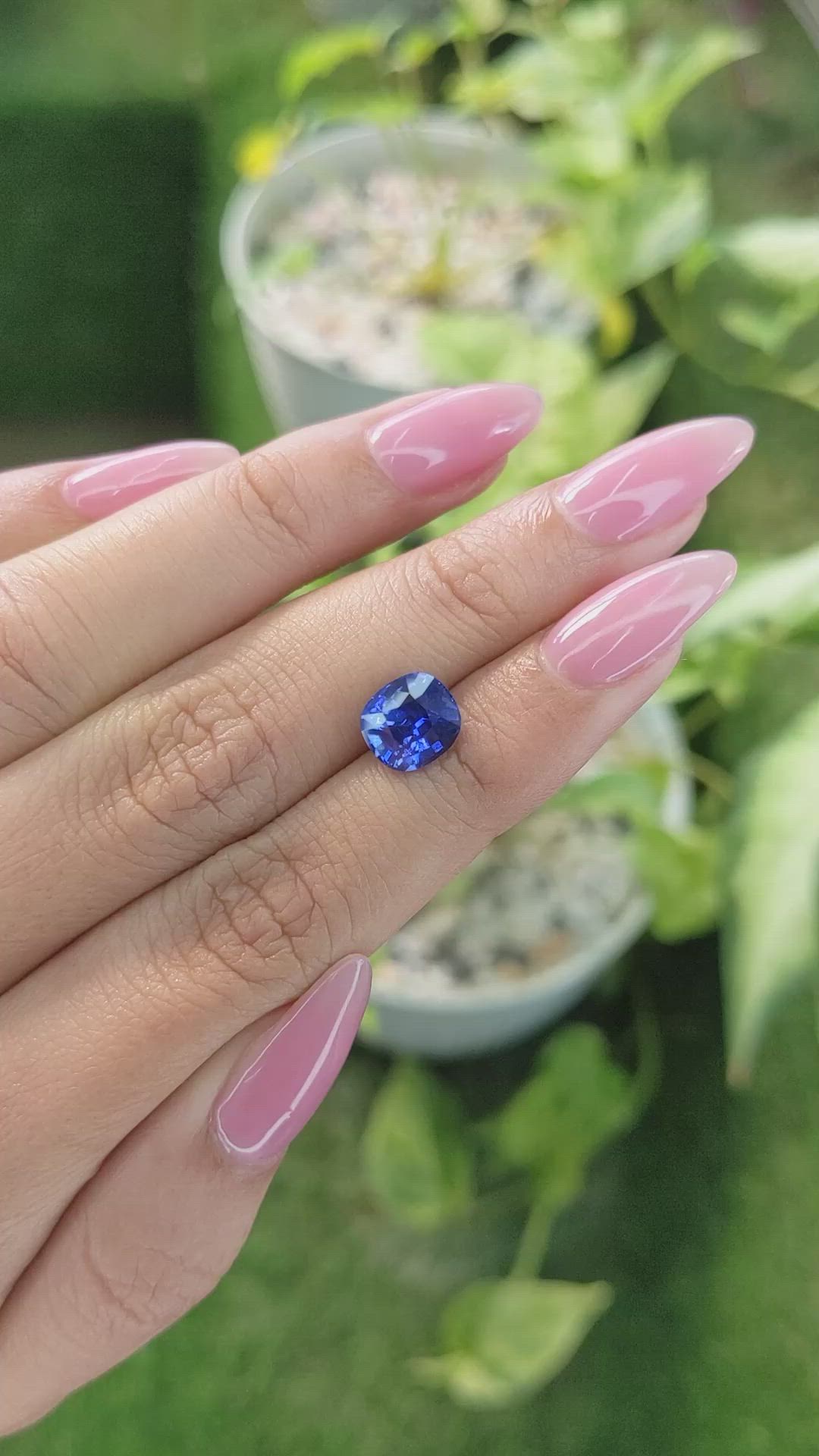 3.06 Ct. Blue Sapphire from Ceylon (Sri Lanka) Size Video
