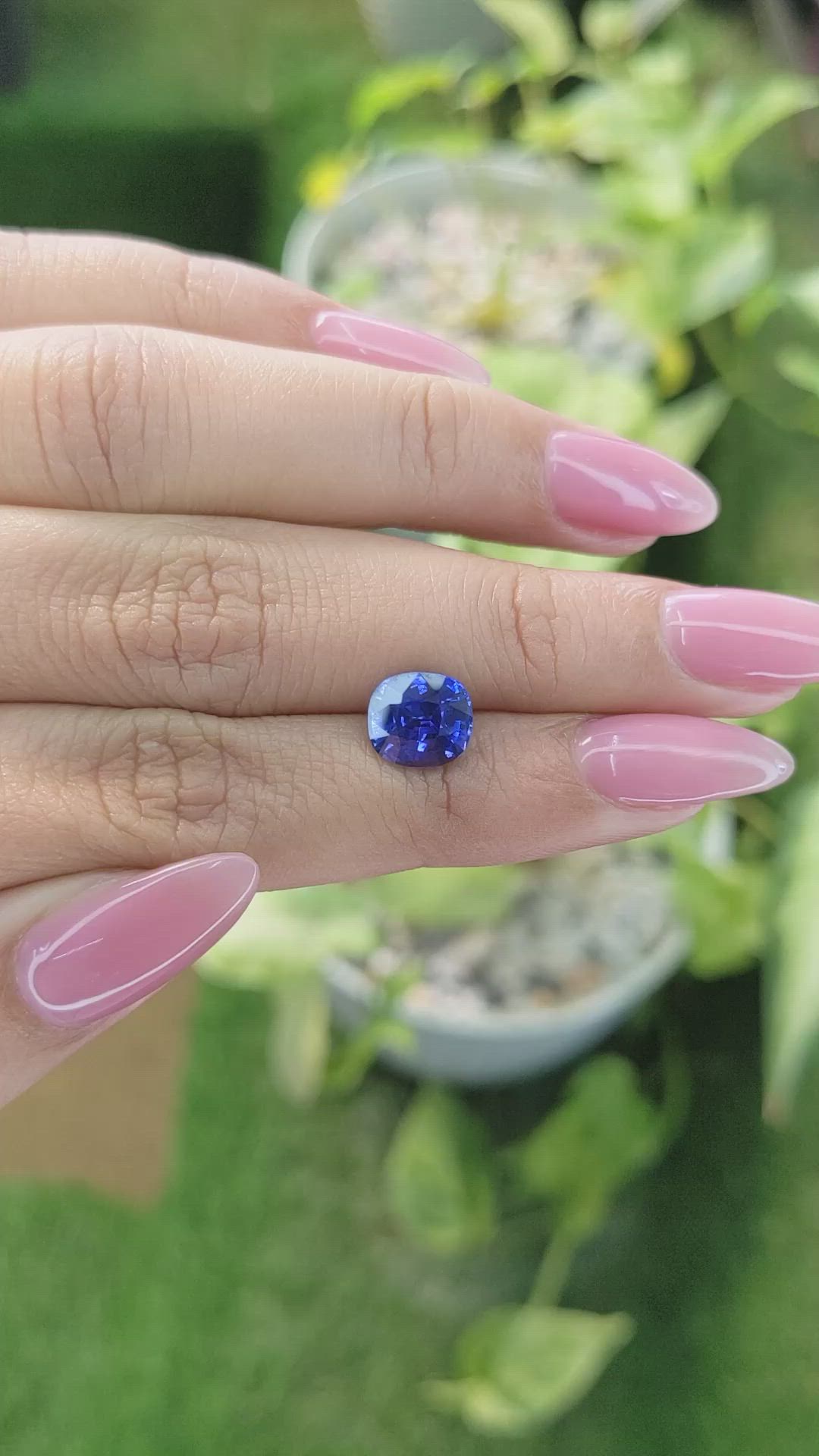 3.06 Ct. Blue Sapphire from Ceylon (Sri Lanka) Size Video
