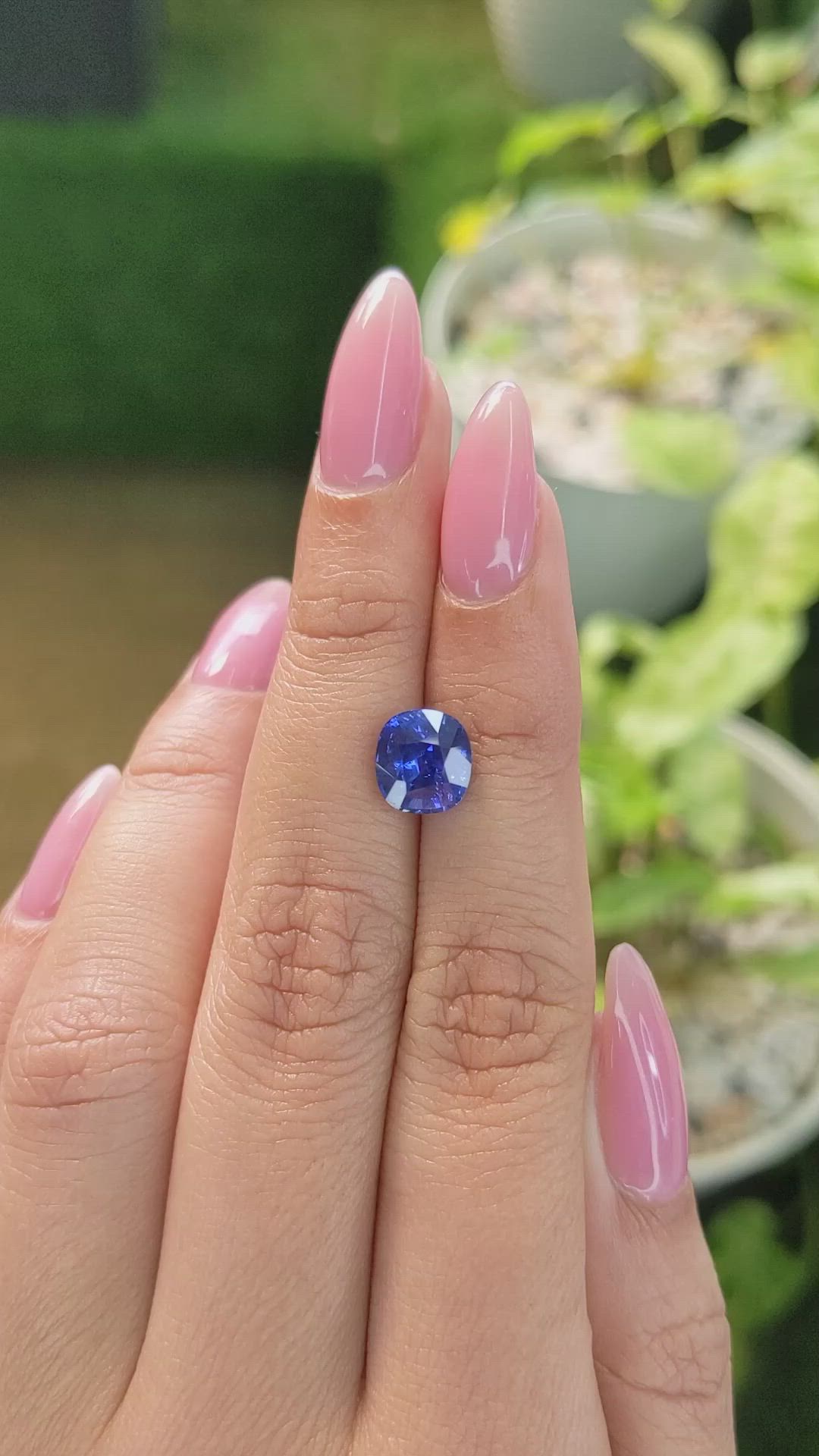 3.06 Ct. Blue Sapphire from Ceylon (Sri Lanka) Size Video