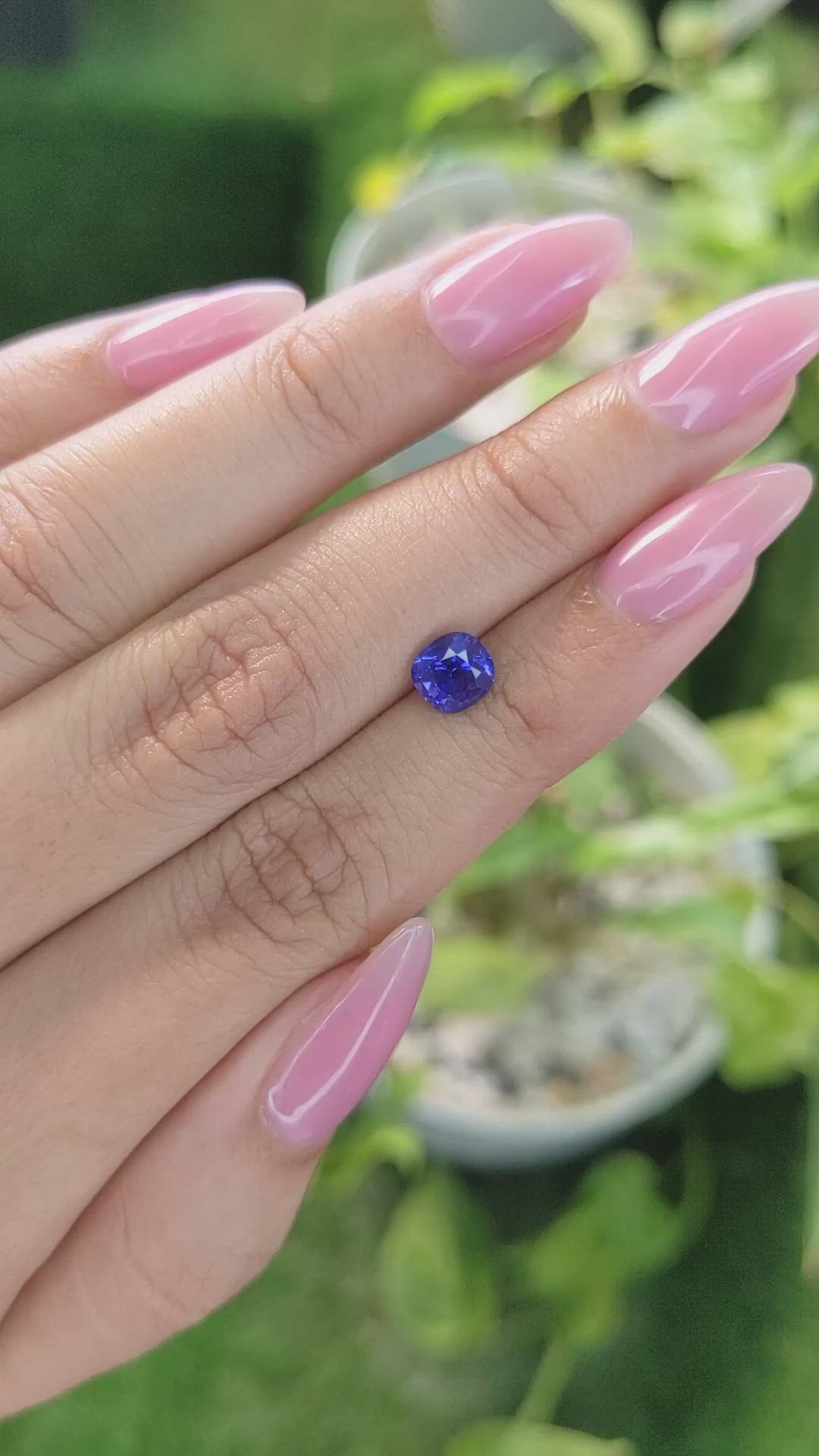 1.21 Ct. Violet Sapphire from Ceylon (Sri Lanka) Size Video