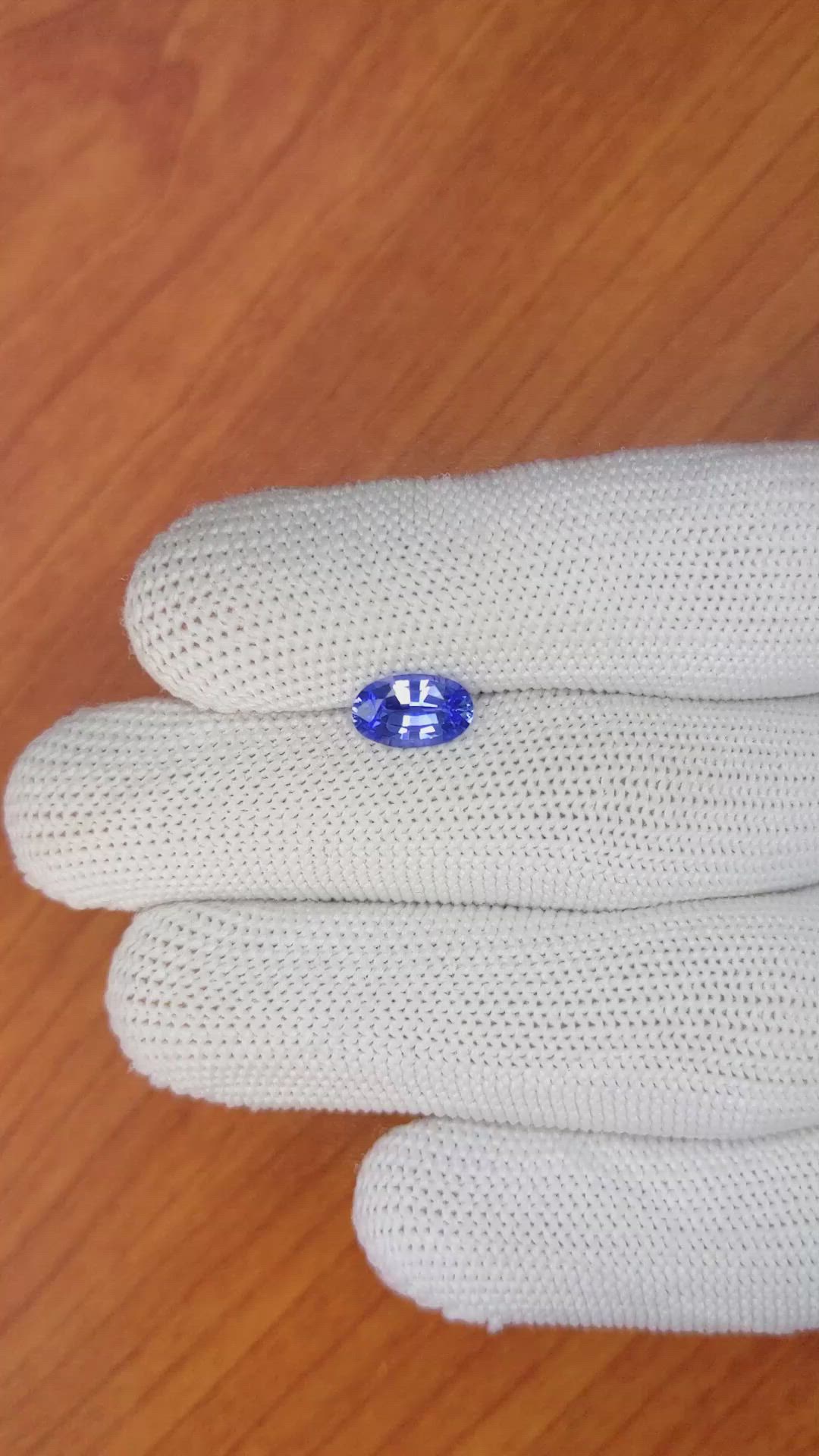 1.48 Ct. Blue Sapphire from Ceylon (Sri Lanka) Size Video