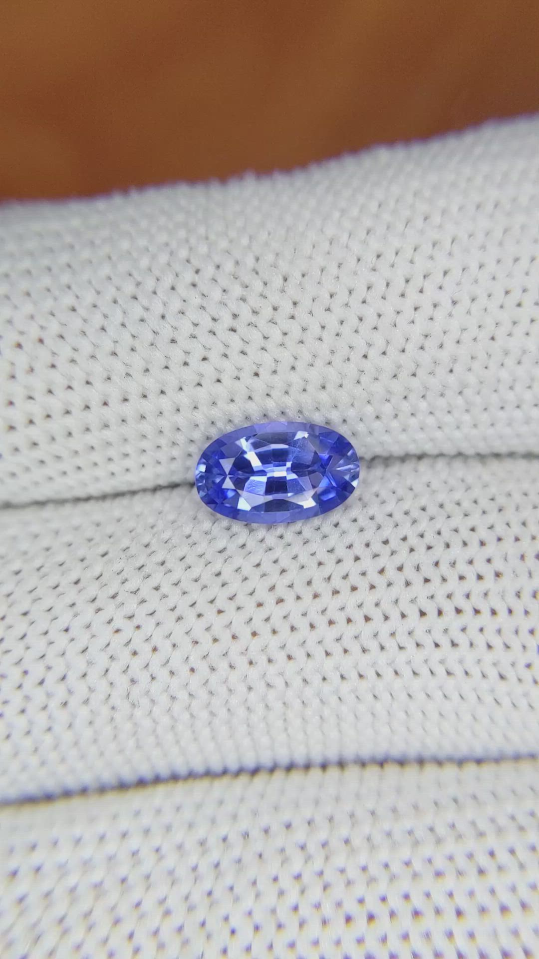1.48 Ct. Blue Sapphire from Ceylon (Sri Lanka) Size Video