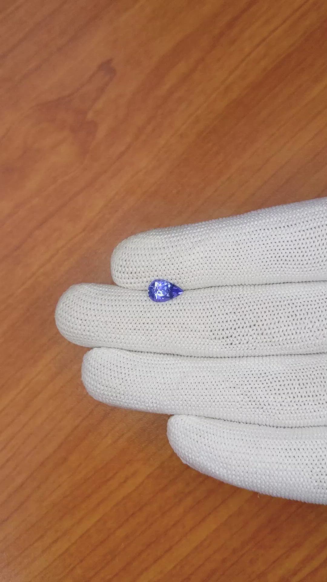 1.27 Ct. Violet Sapphire from Ceylon (Sri Lanka) Size Video