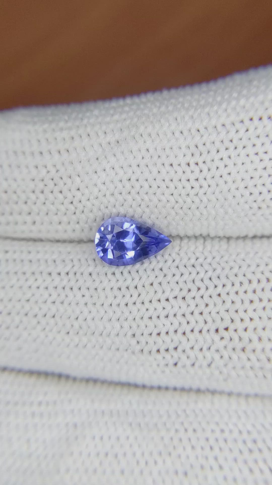 1.27 Ct. Violet Sapphire from Ceylon (Sri Lanka) Size Video
