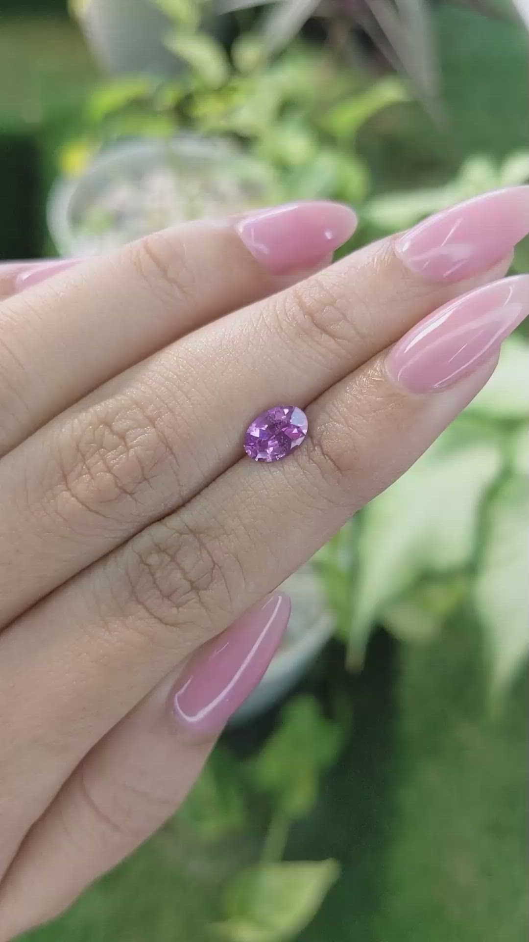 1.22 Ct. Pinkish Purple Sapphire from Ceylon (Sri Lanka) Size Video