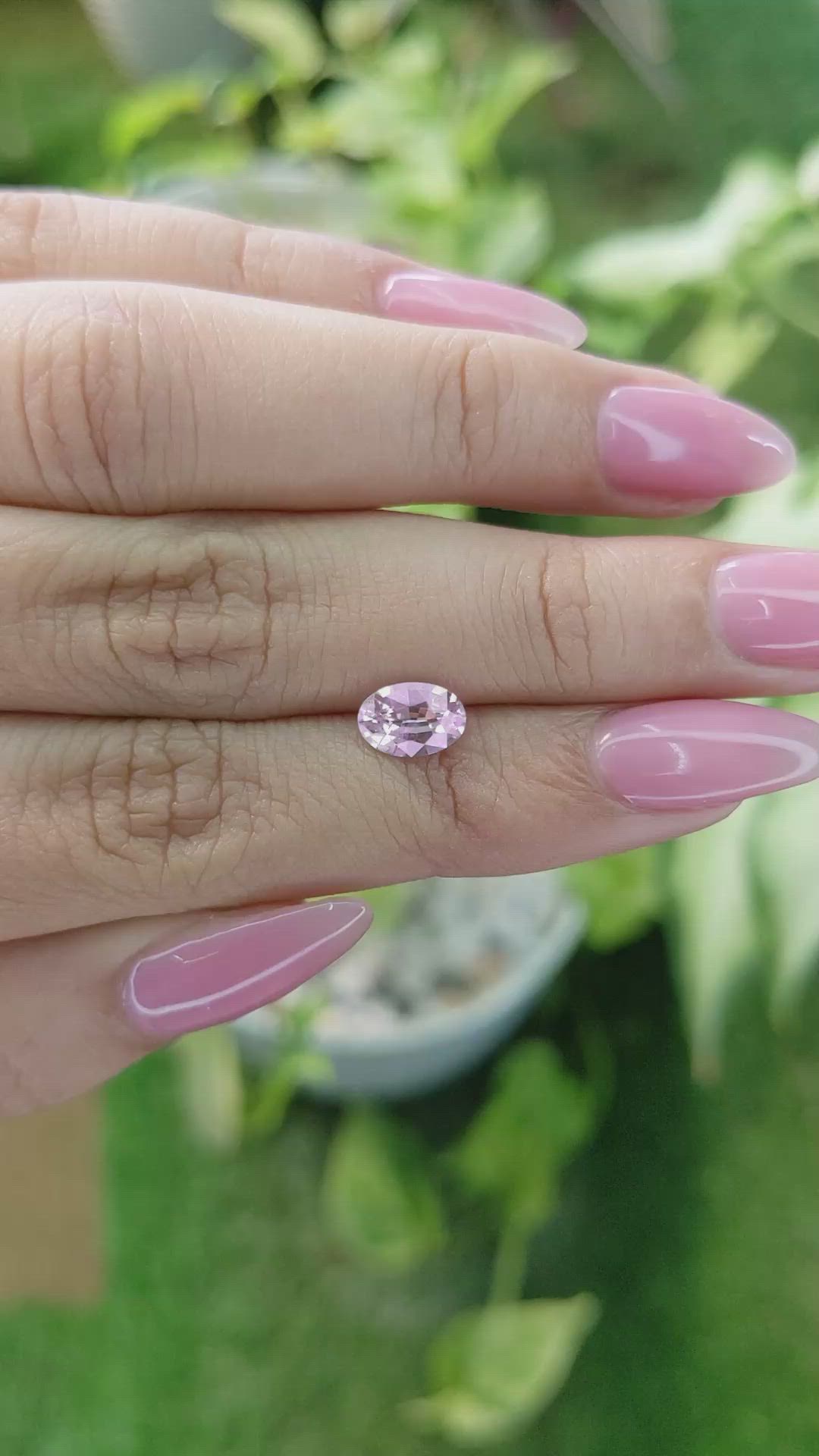1.15 Ct. Pink Sapphire from Ceylon (Sri Lanka) Size Video