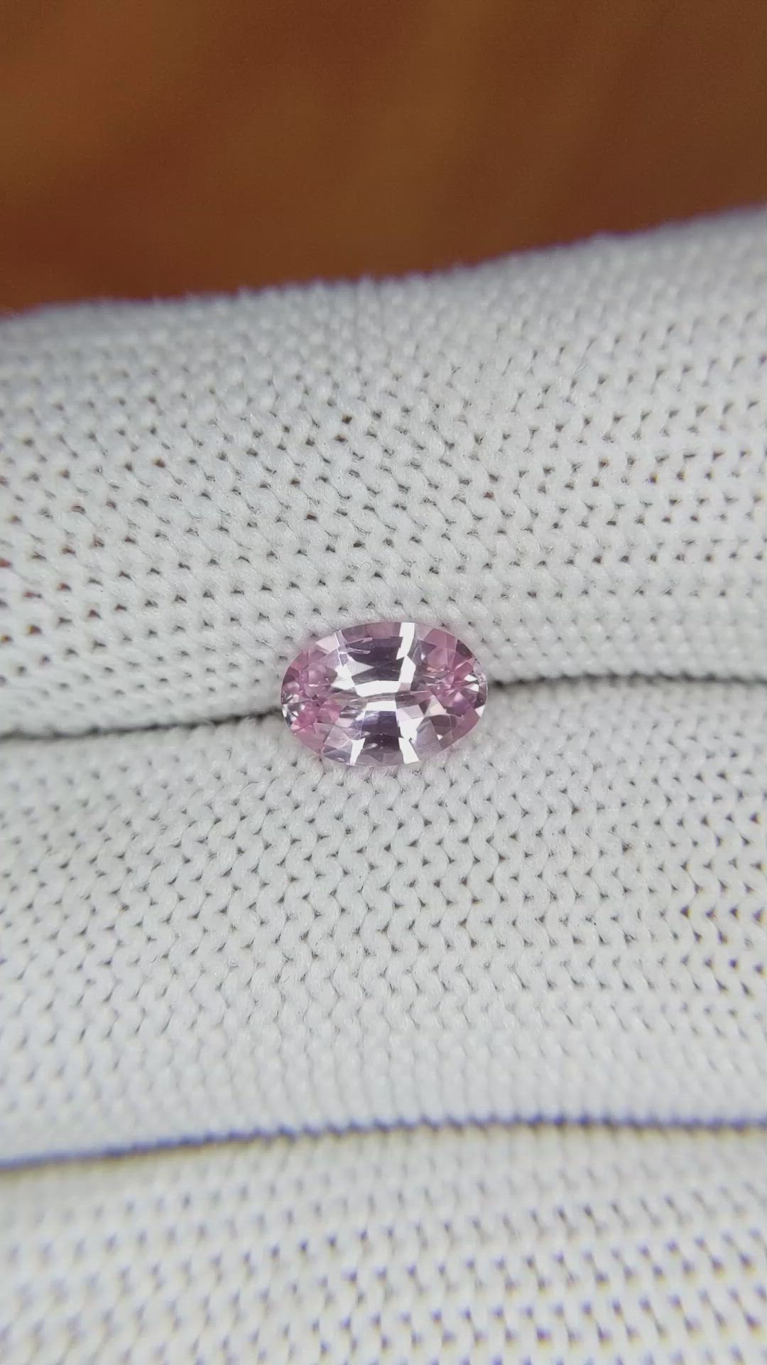 1.15 Ct. Pink Sapphire from Ceylon (Sri Lanka) Size Video
