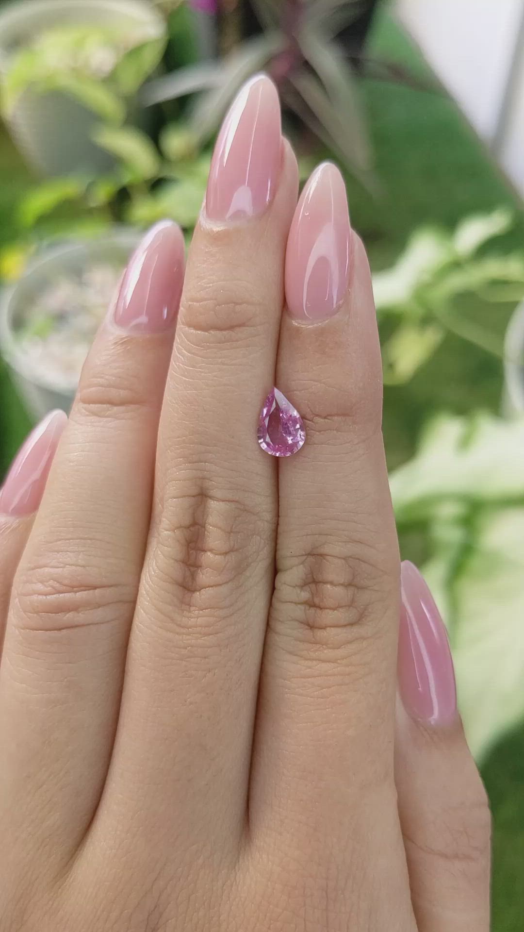 1.06 Ct. Purplish Pink Sapphire from Ceylon (Sri Lanka) Size Video