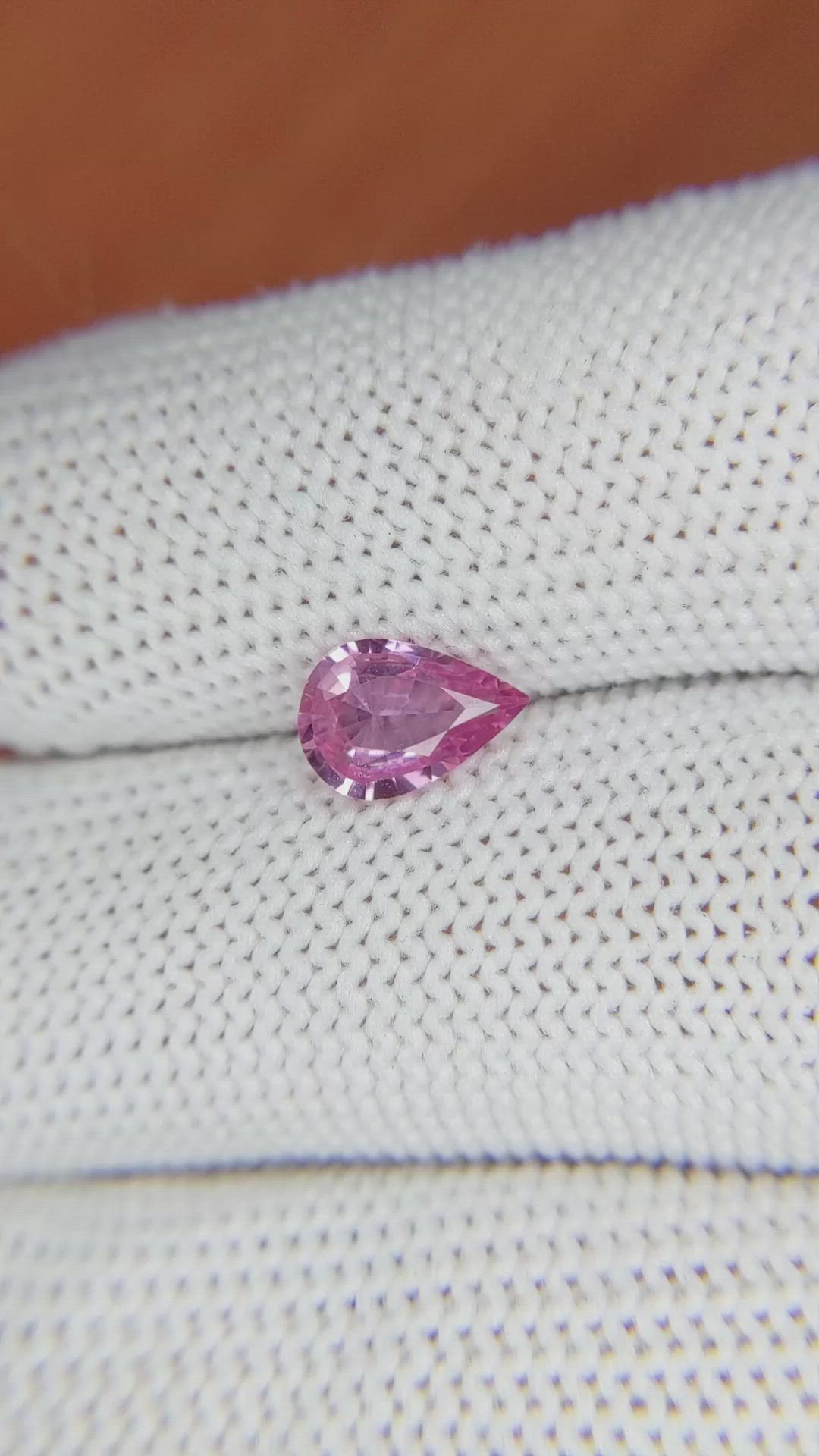 1.06 Ct. Purplish Pink Sapphire from Ceylon (Sri Lanka) Size Video