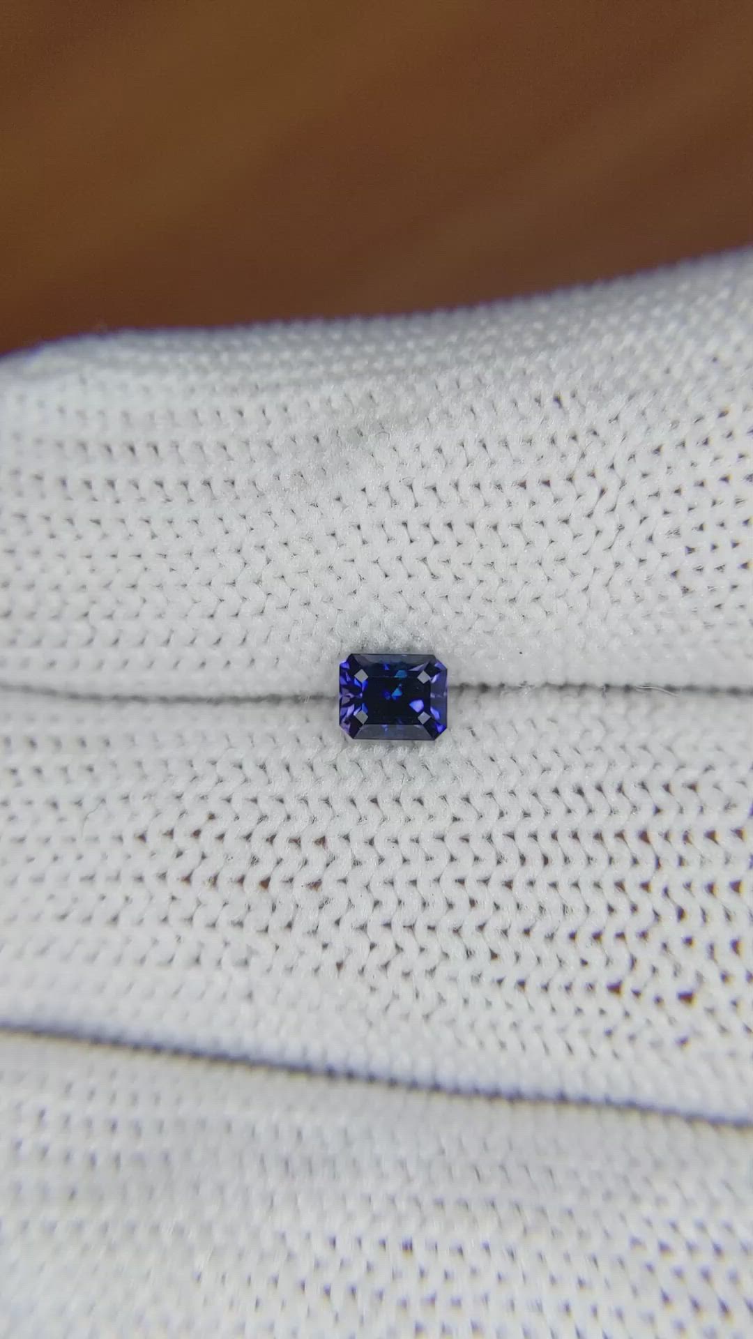 0.42 Ct. Blue Sapphire from Ceylon (Sri Lanka) Size Video
