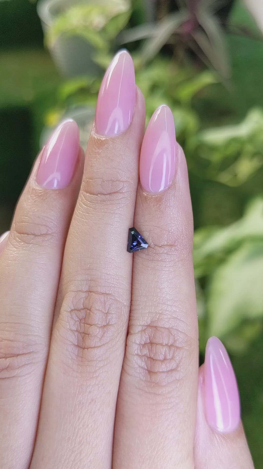 0.45 Ct. Blue Sapphire from Ceylon (Sri Lanka) Size Video