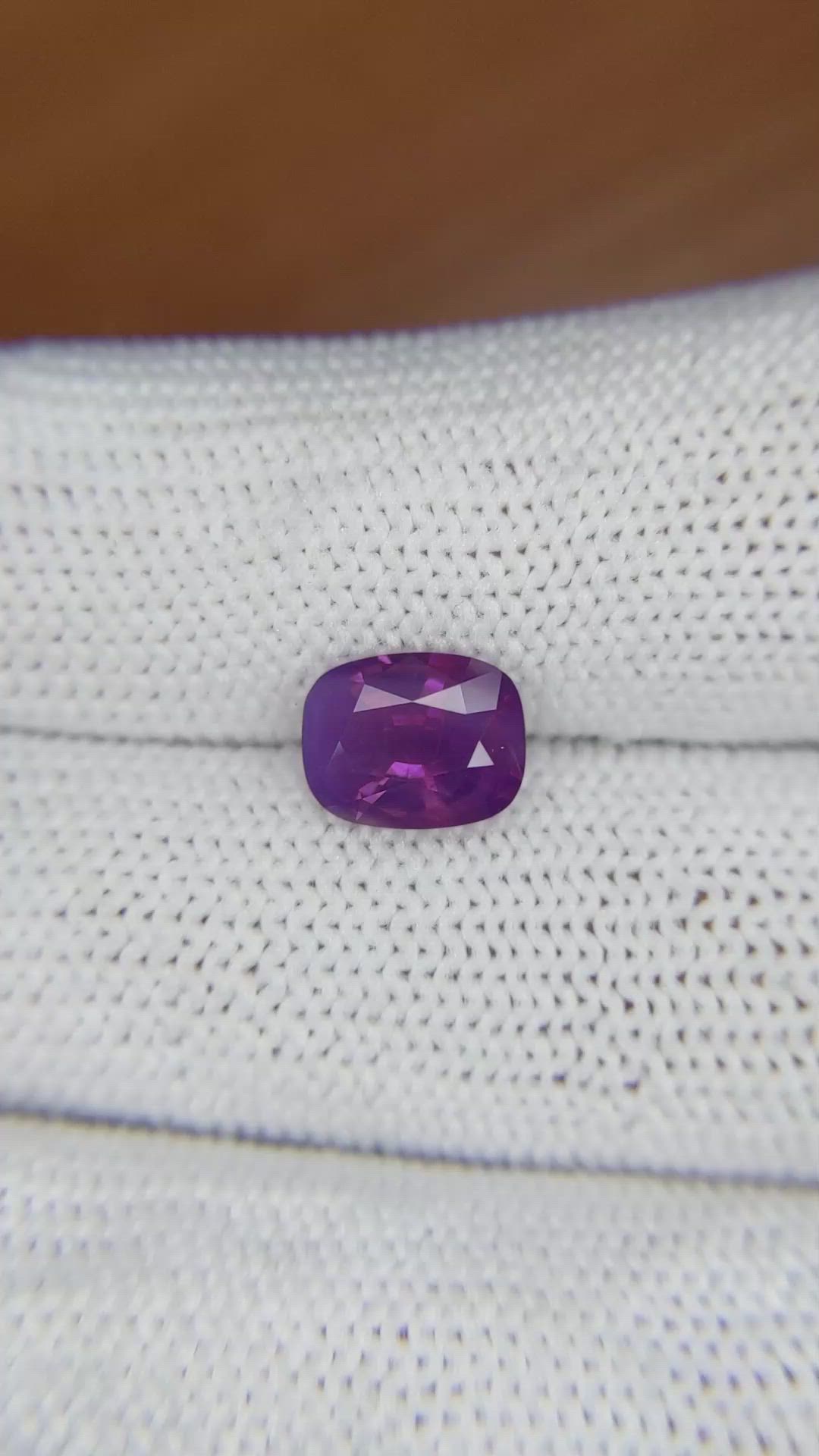 2.08 Ct. Pinkish Purple Sapphire from Ceylon (Sri Lanka) Size Video