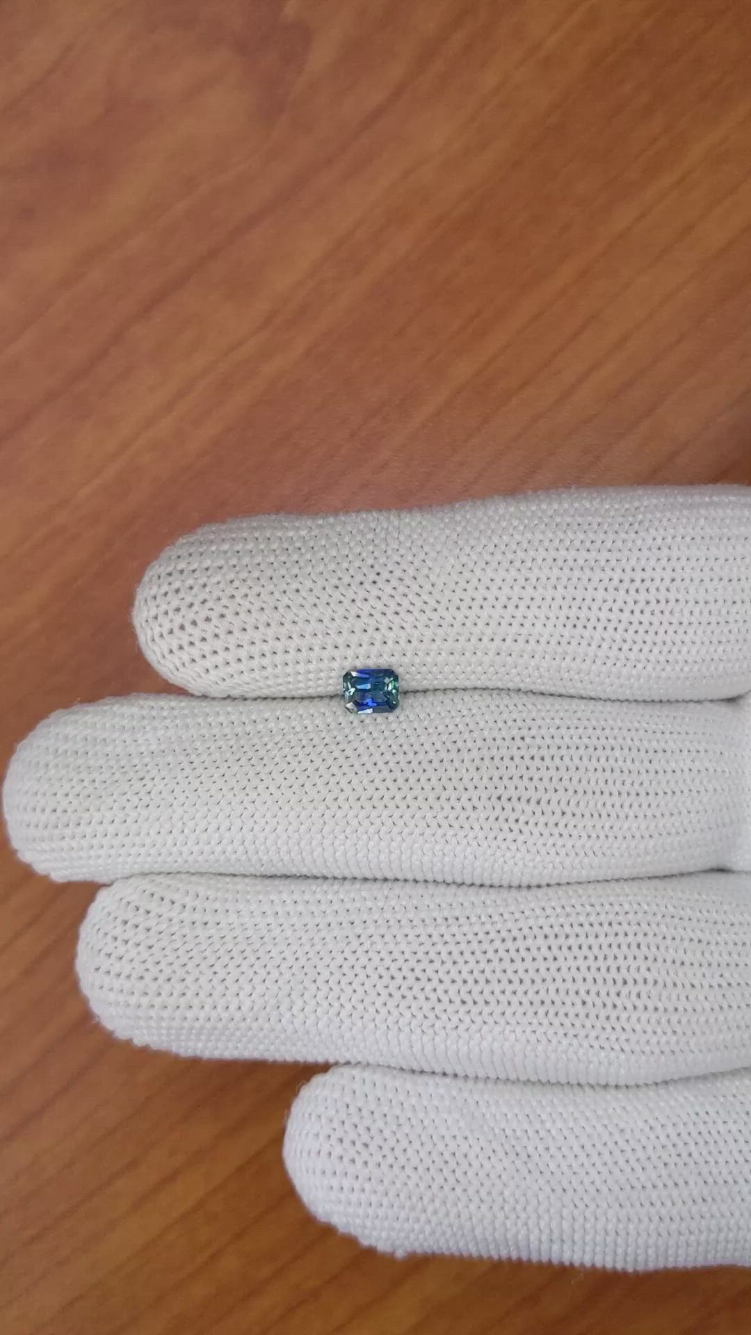 0.42 Ct. Greenish Blue Sapphire from Ceylon (Sri Lanka) Size Video