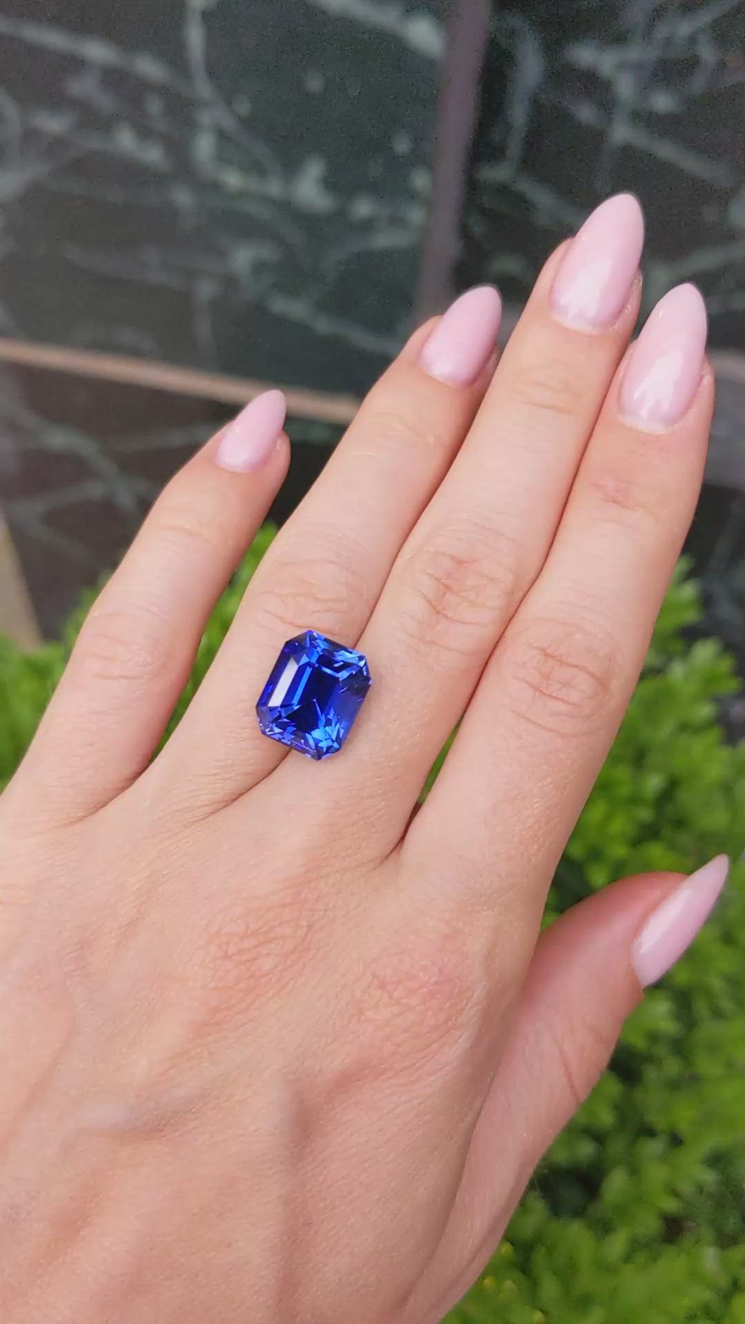 12.72 Ct. Blue Sapphire from Ceylon (Sri Lanka) Size Video