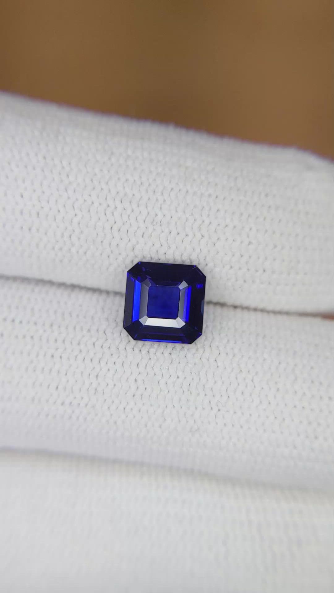 2.06 Ct. Blue Sapphire from Ceylon (Sri Lanka) Size Video