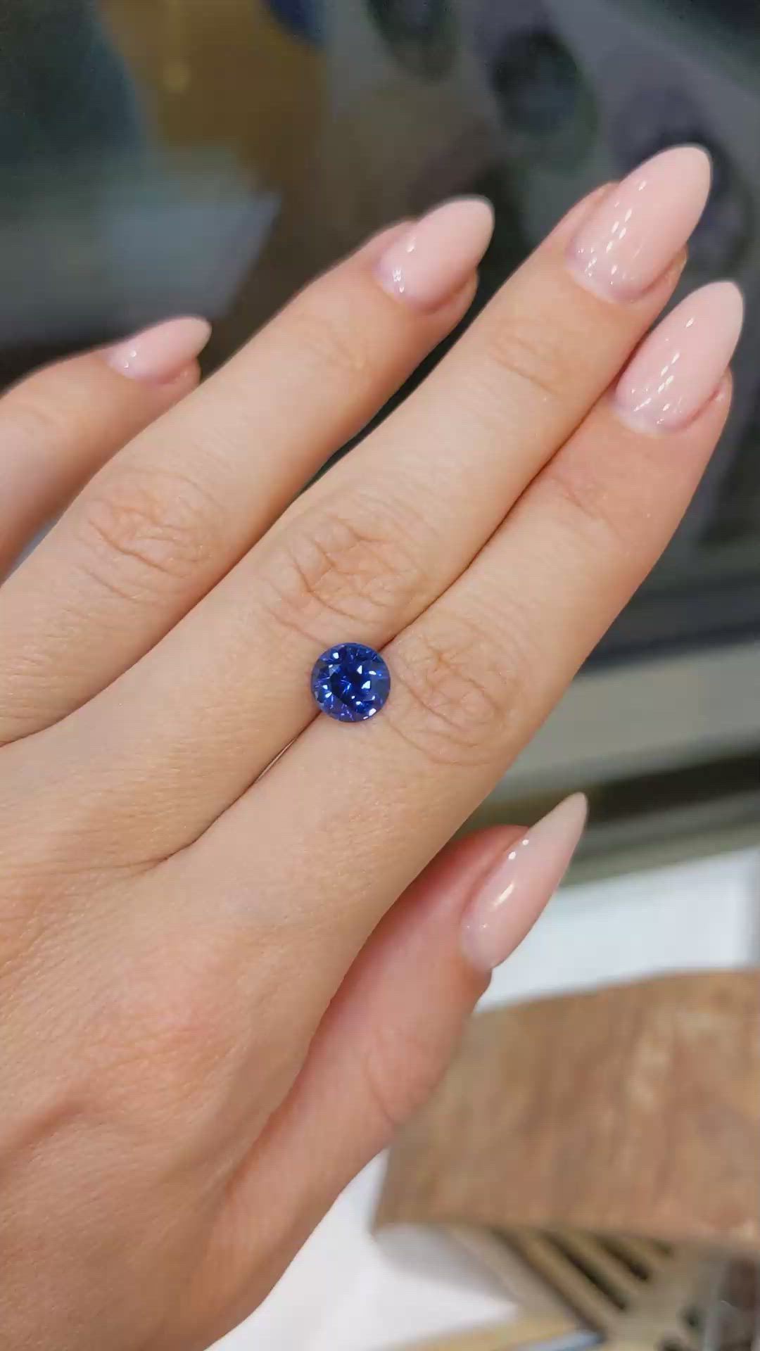 1.86 Ct. Blue Sapphire from Ceylon (Sri Lanka) Size Video