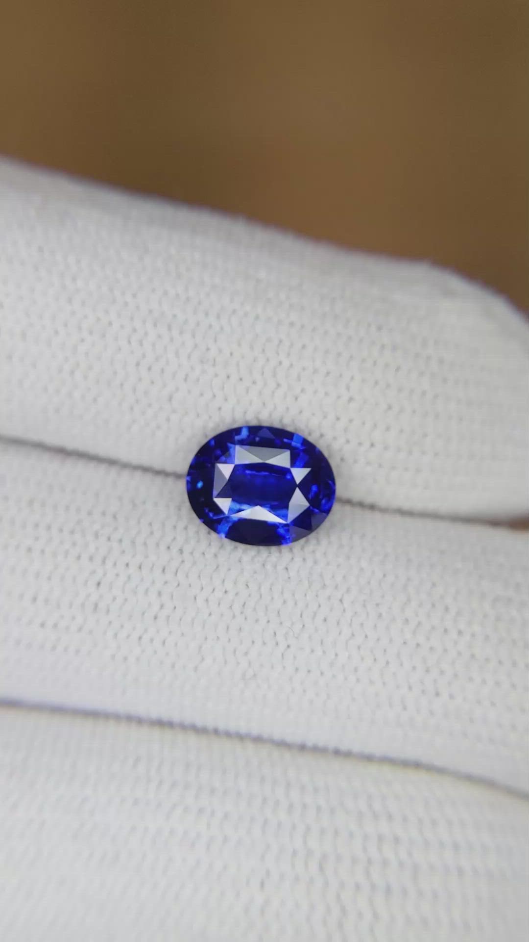 2.04 Ct. Blue Sapphire from Ceylon (Sri Lanka) Size Video