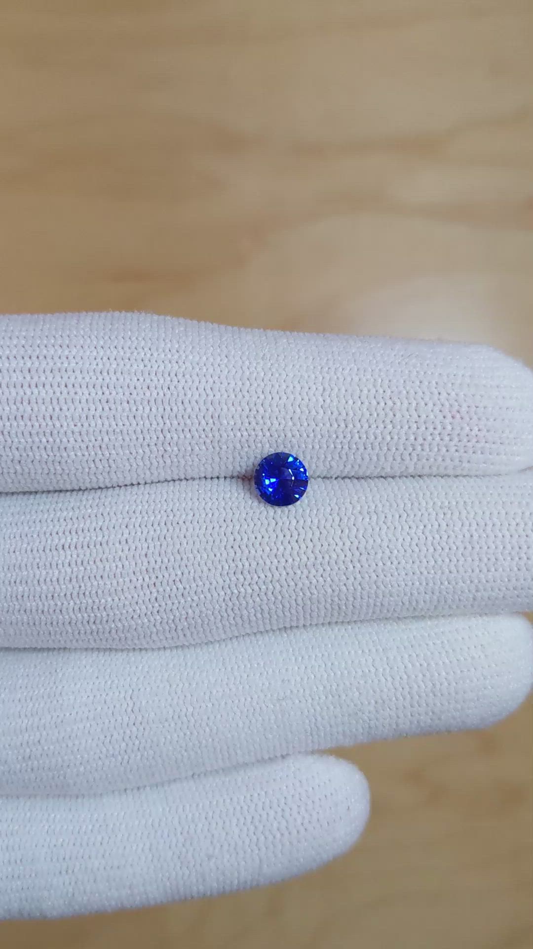 0.84 Ct. Blue Sapphire from Ceylon (Sri Lanka) Size Video