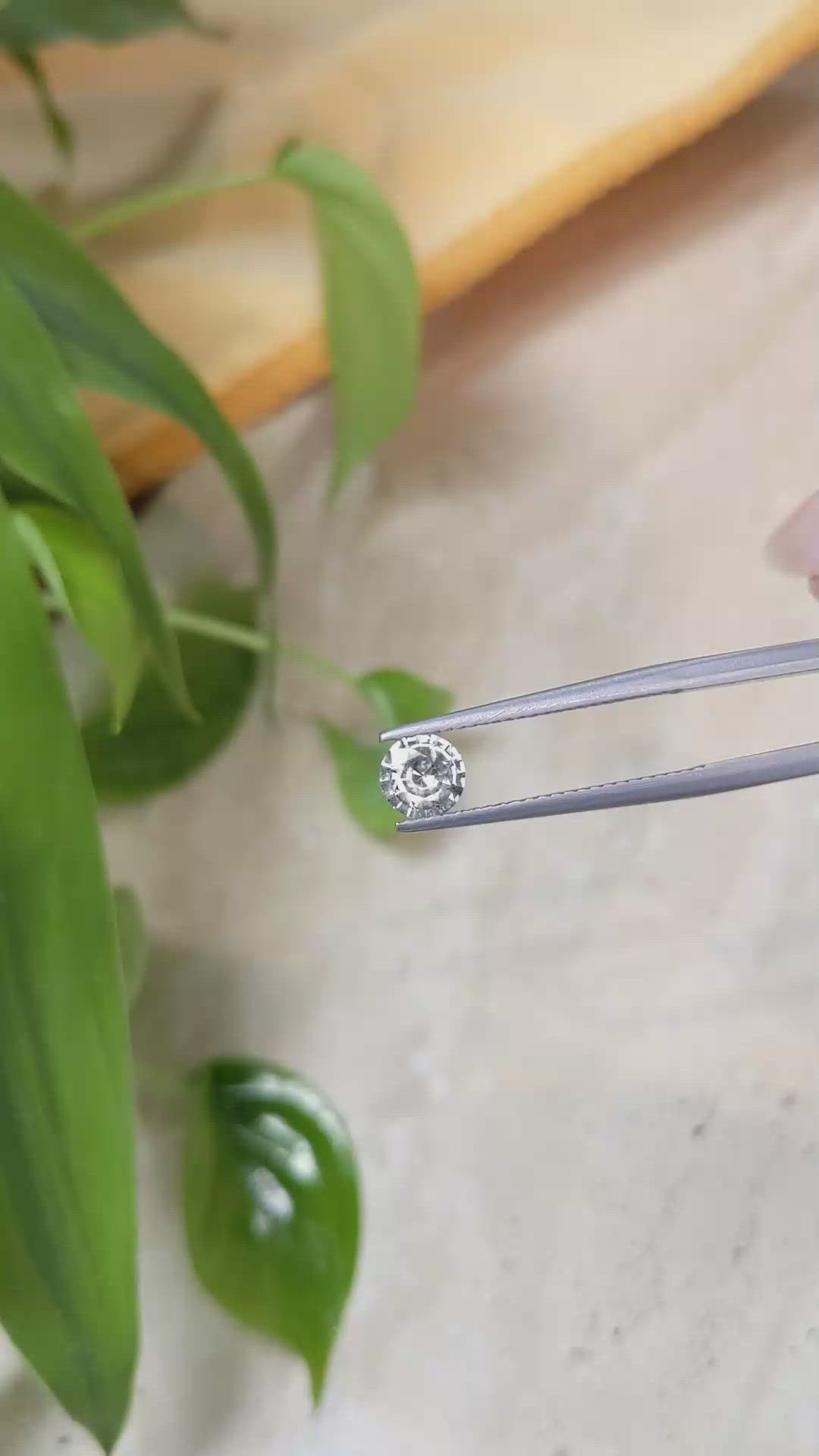 0.75 Ct. White Sapphire from Ceylon (Sri Lanka) Size Video