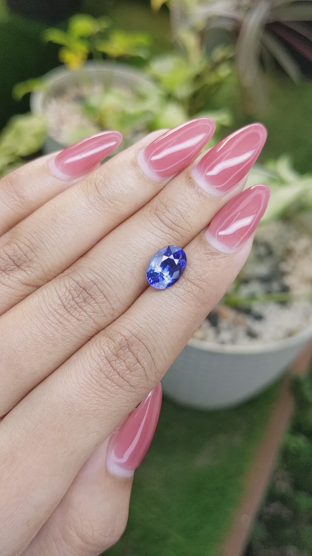 3.37 Ct. Blue Sapphire from Ceylon (Sri Lanka) Size Video