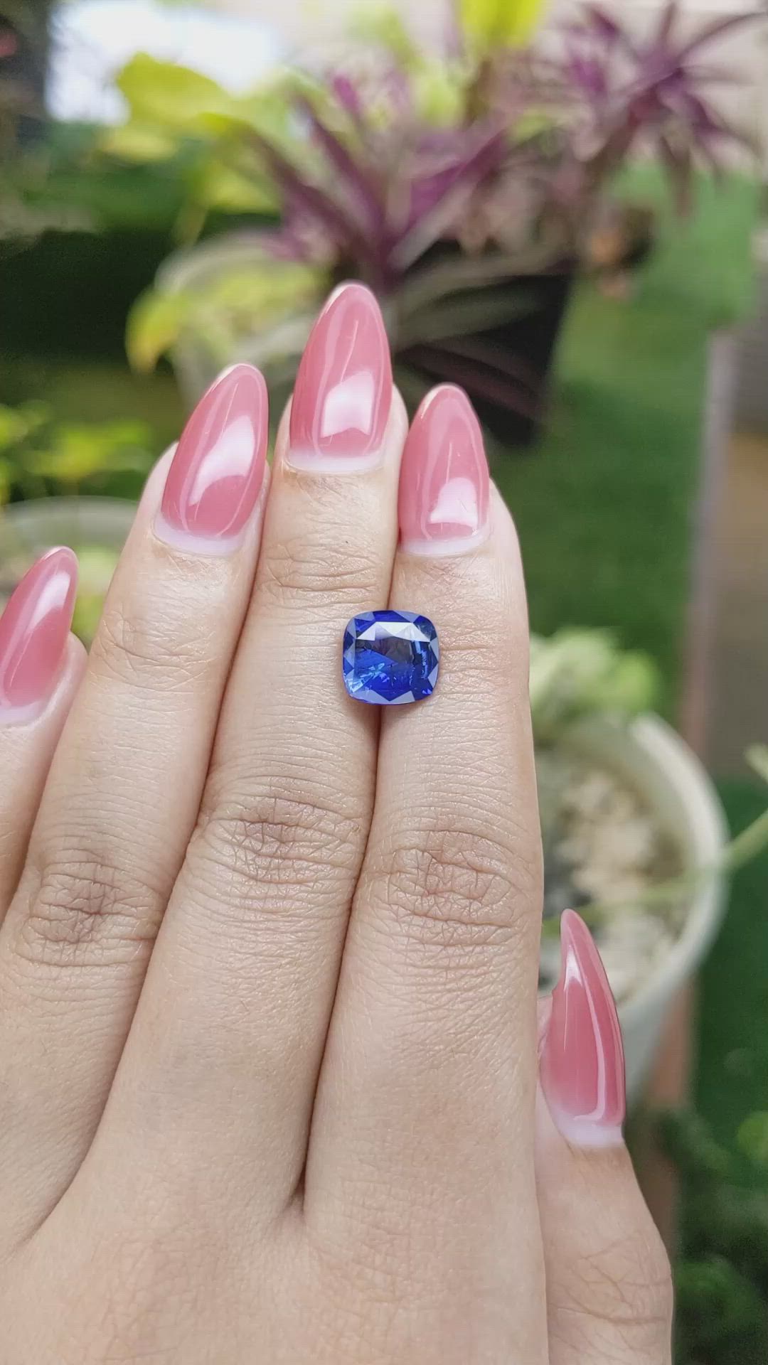 3.70 Ct. Blue Sapphire from Ceylon (Sri Lanka) Size Video