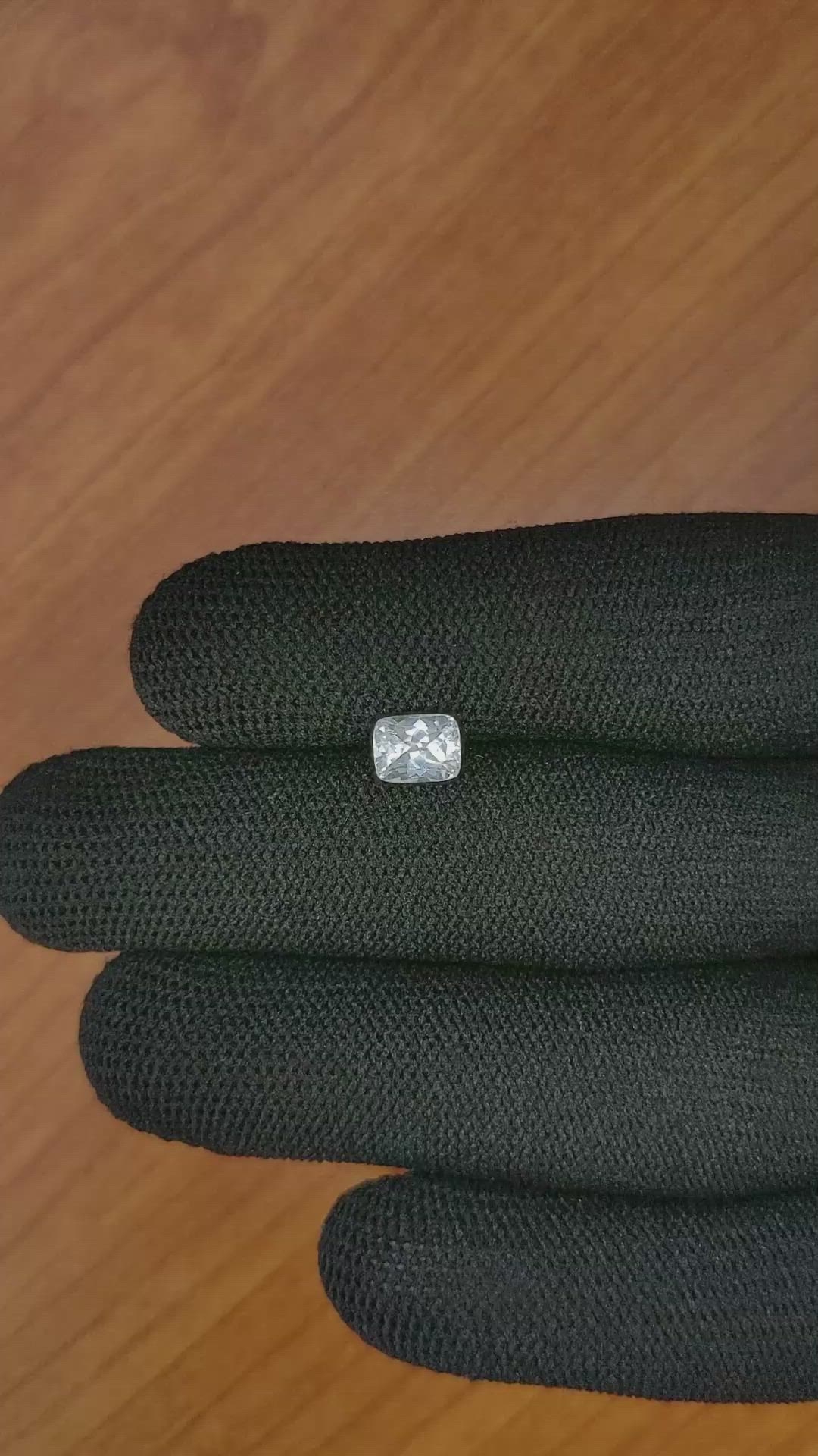 1.24 Ct. White Sapphire from Ceylon (Sri Lanka) Size Video