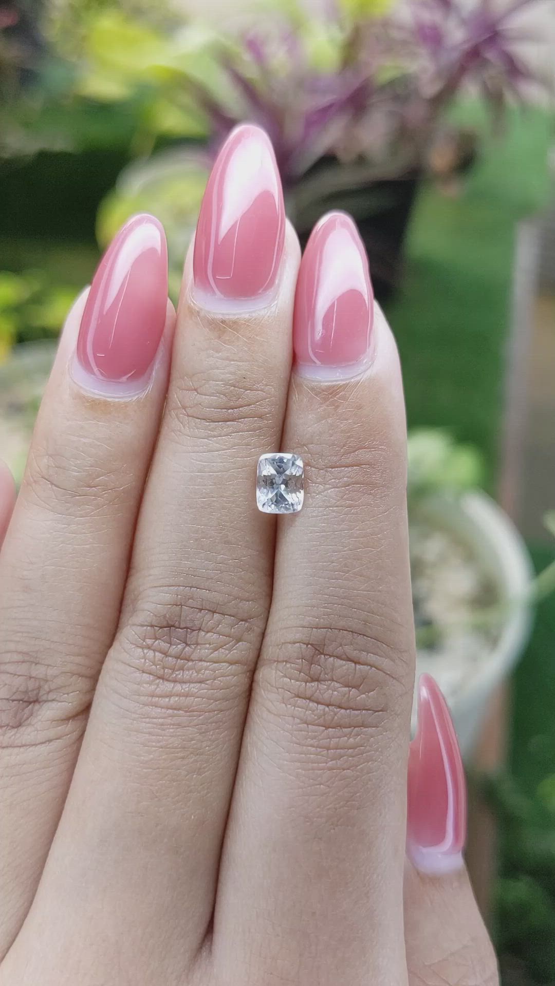 1.24 Ct. White Sapphire from Ceylon (Sri Lanka) Size Video