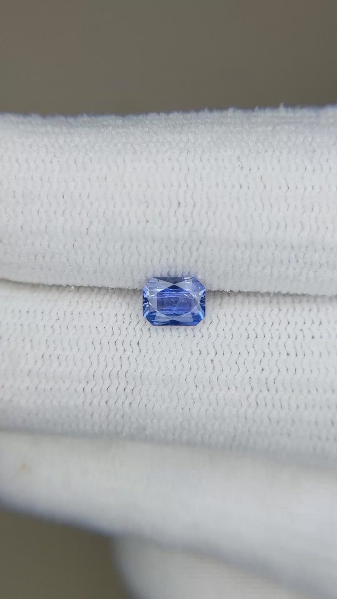 0.49 Ct. Blue Sapphire from Ceylon (Sri Lanka) Size Video