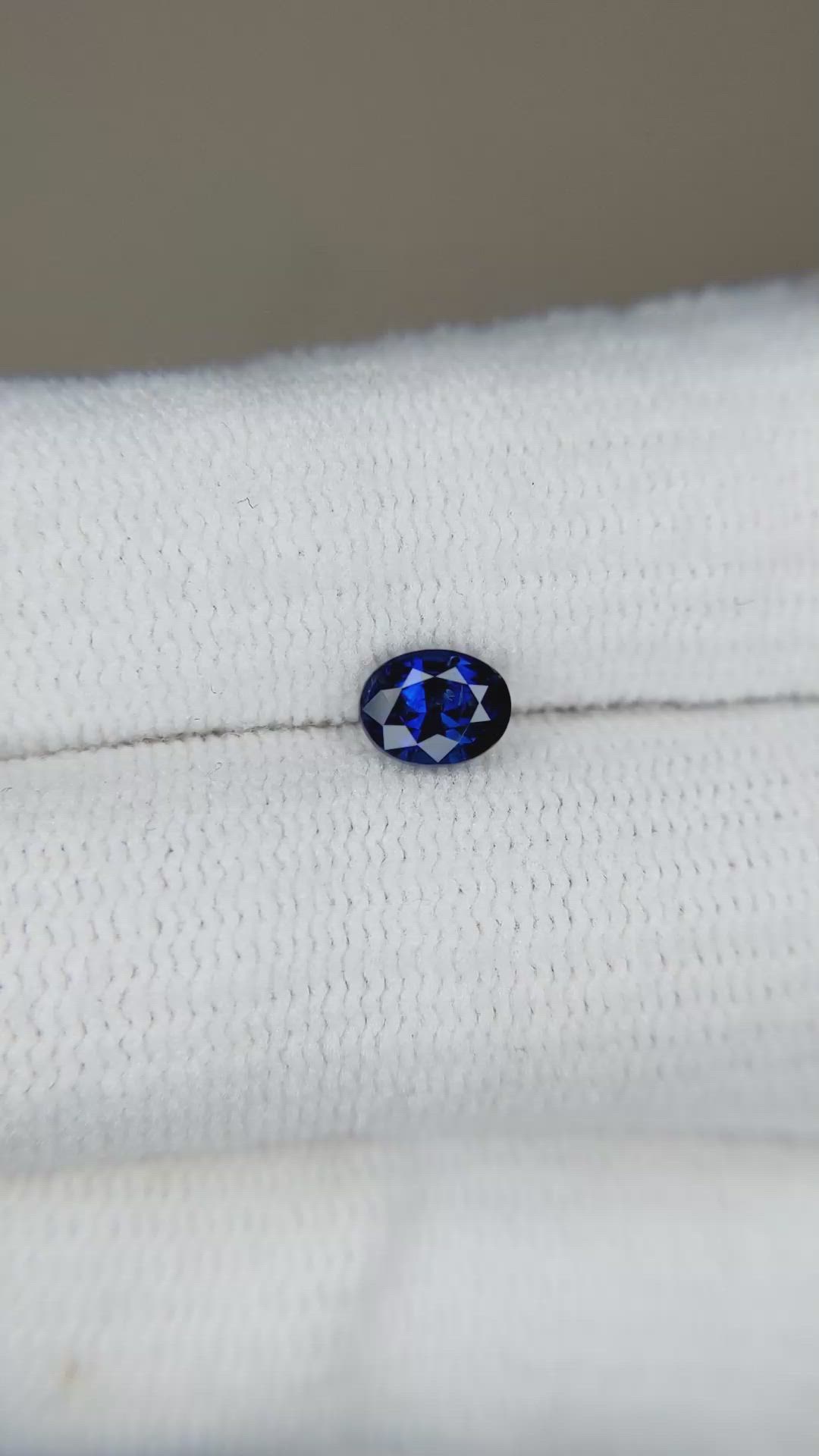0.58 Ct. Blue Sapphire from Ceylon (Sri Lanka) Size Video