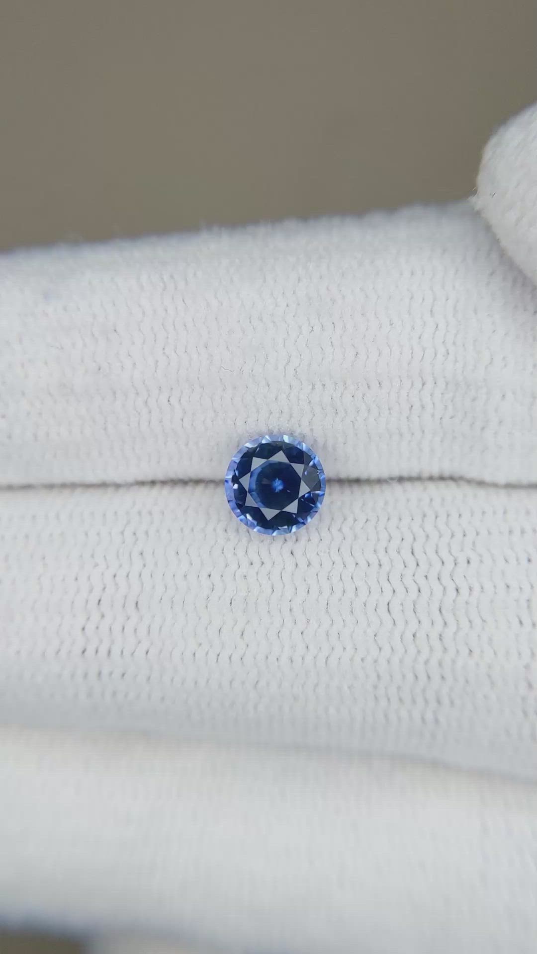 0.89 Ct. Blue Sapphire from Ceylon (Sri Lanka) Size Video