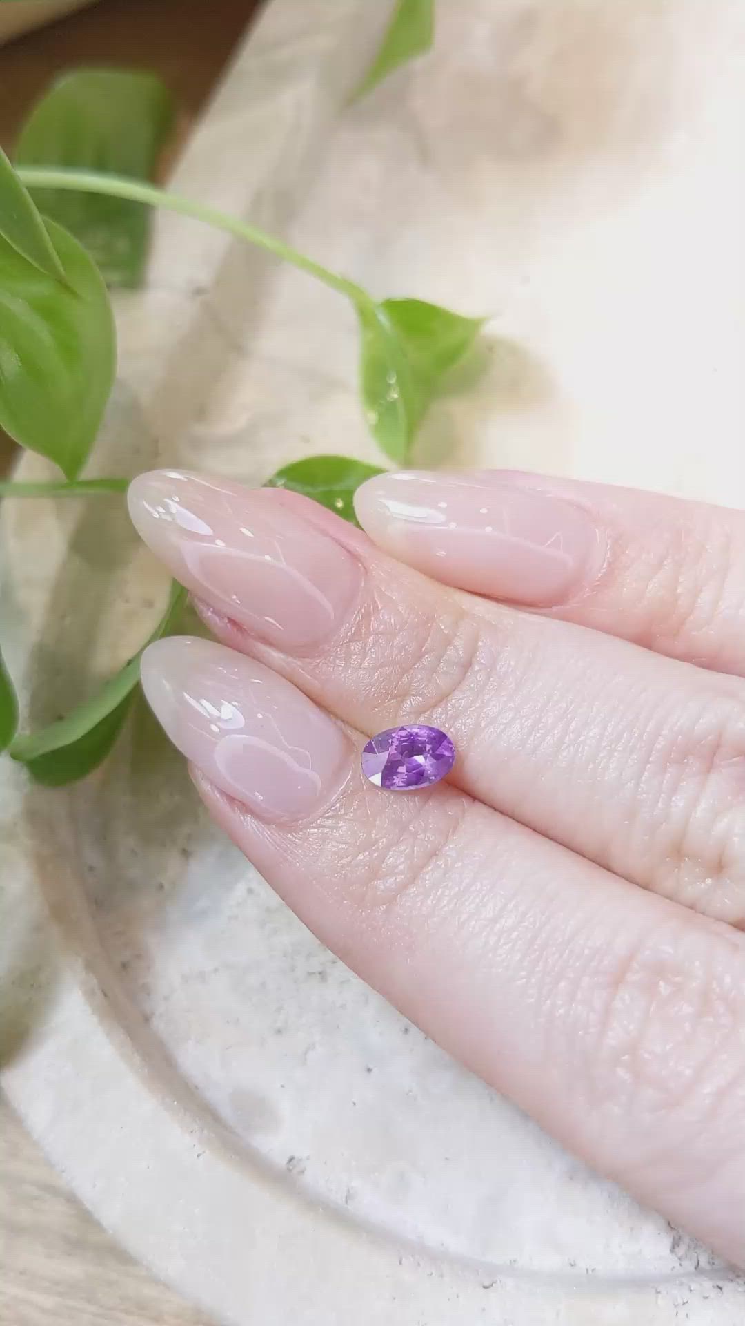 0.85 Ct. Pinkish Purple Sapphire from Ceylon (Sri Lanka) Size Video