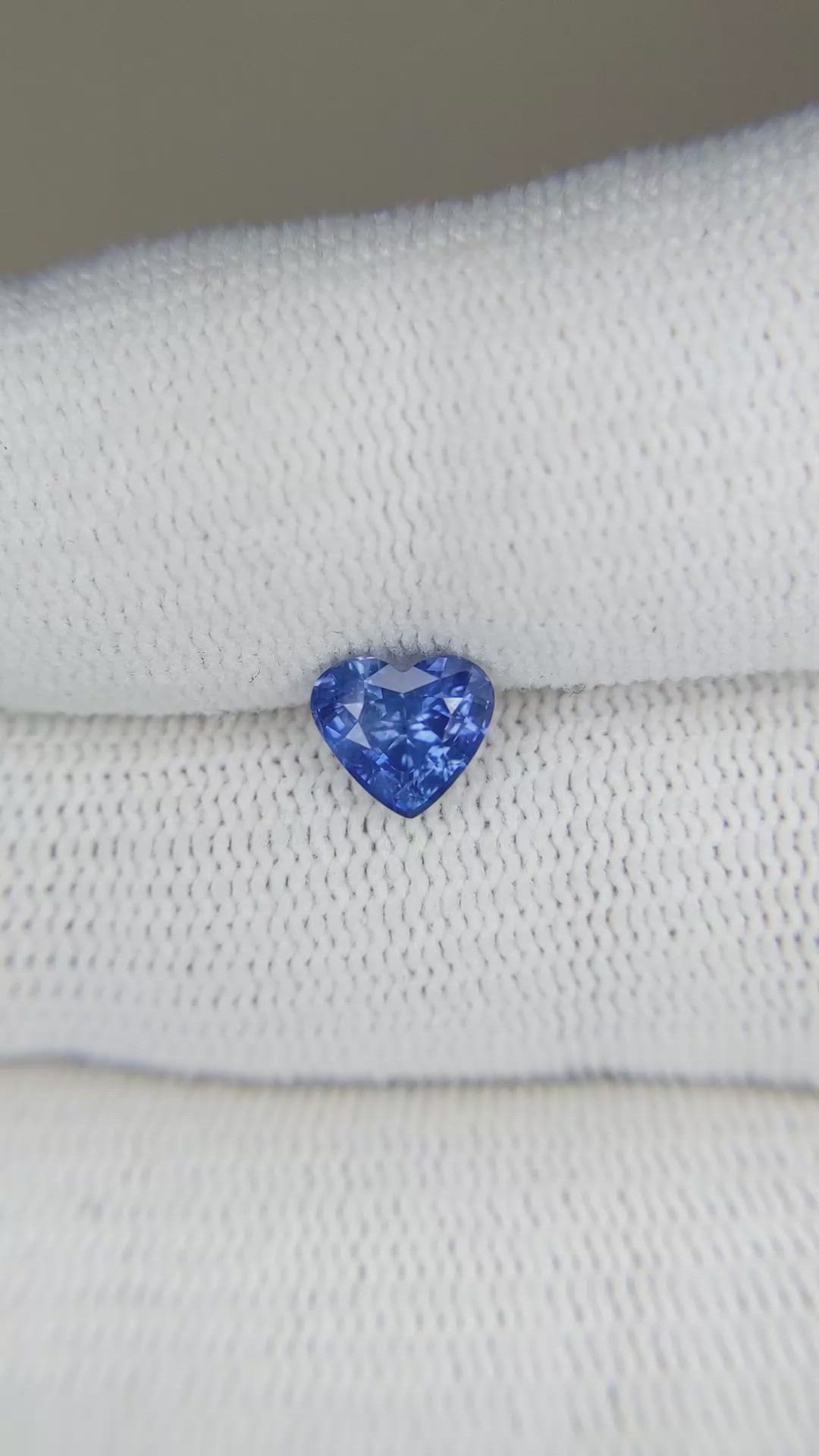 1.10 Ct. Blue Sapphire from Ceylon (Sri Lanka) Size Video