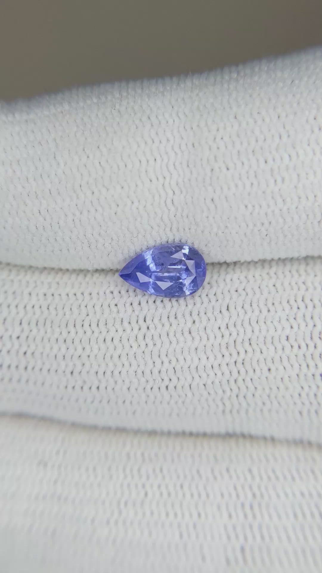 1.05 Ct. Blue Sapphire from Ceylon (Sri Lanka) Size Video