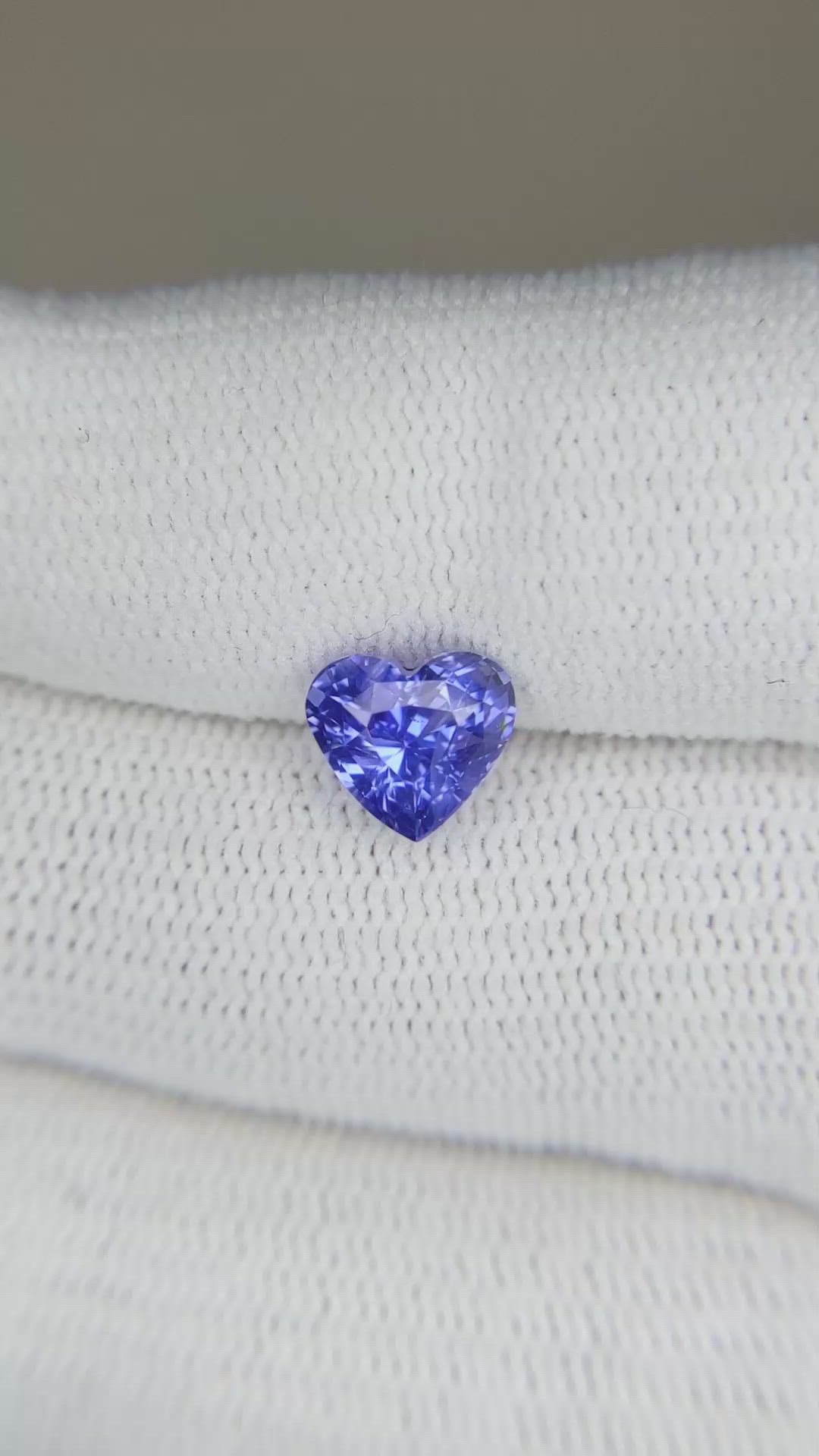 2.00 Ct. Blue Sapphire from Ceylon (Sri Lanka) Size Video