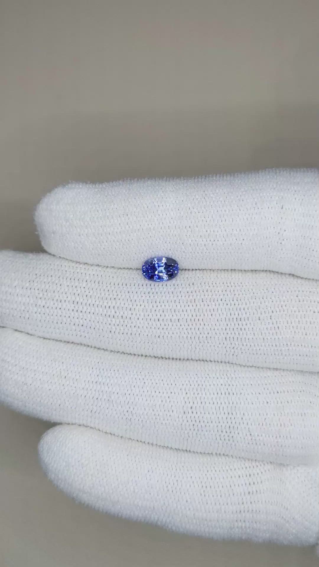 1.00 Ct. Blue Sapphire from Ceylon (Sri Lanka) Size Video