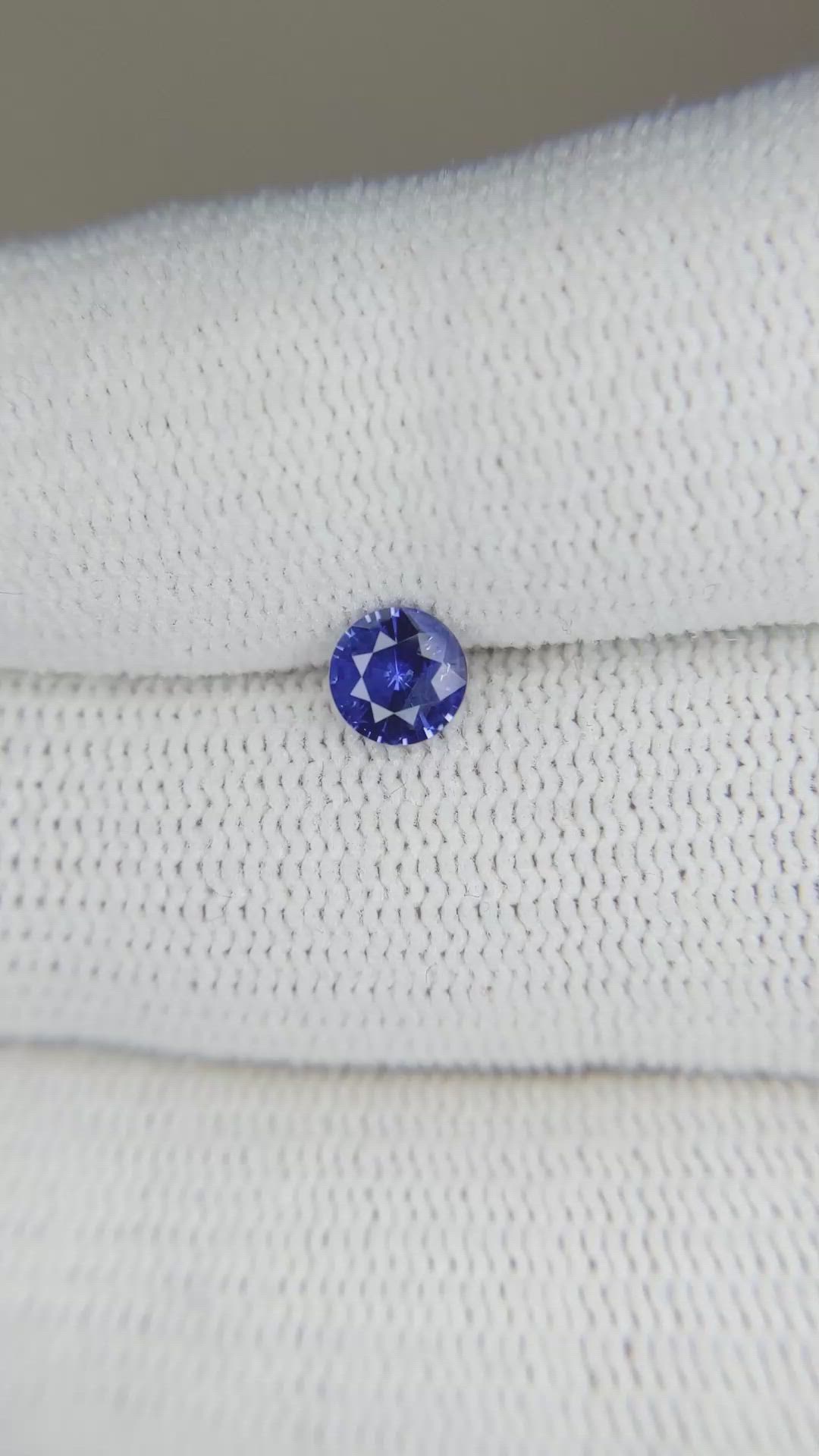 0.55 Ct. Blue Sapphire from Ceylon (Sri Lanka) Size Video