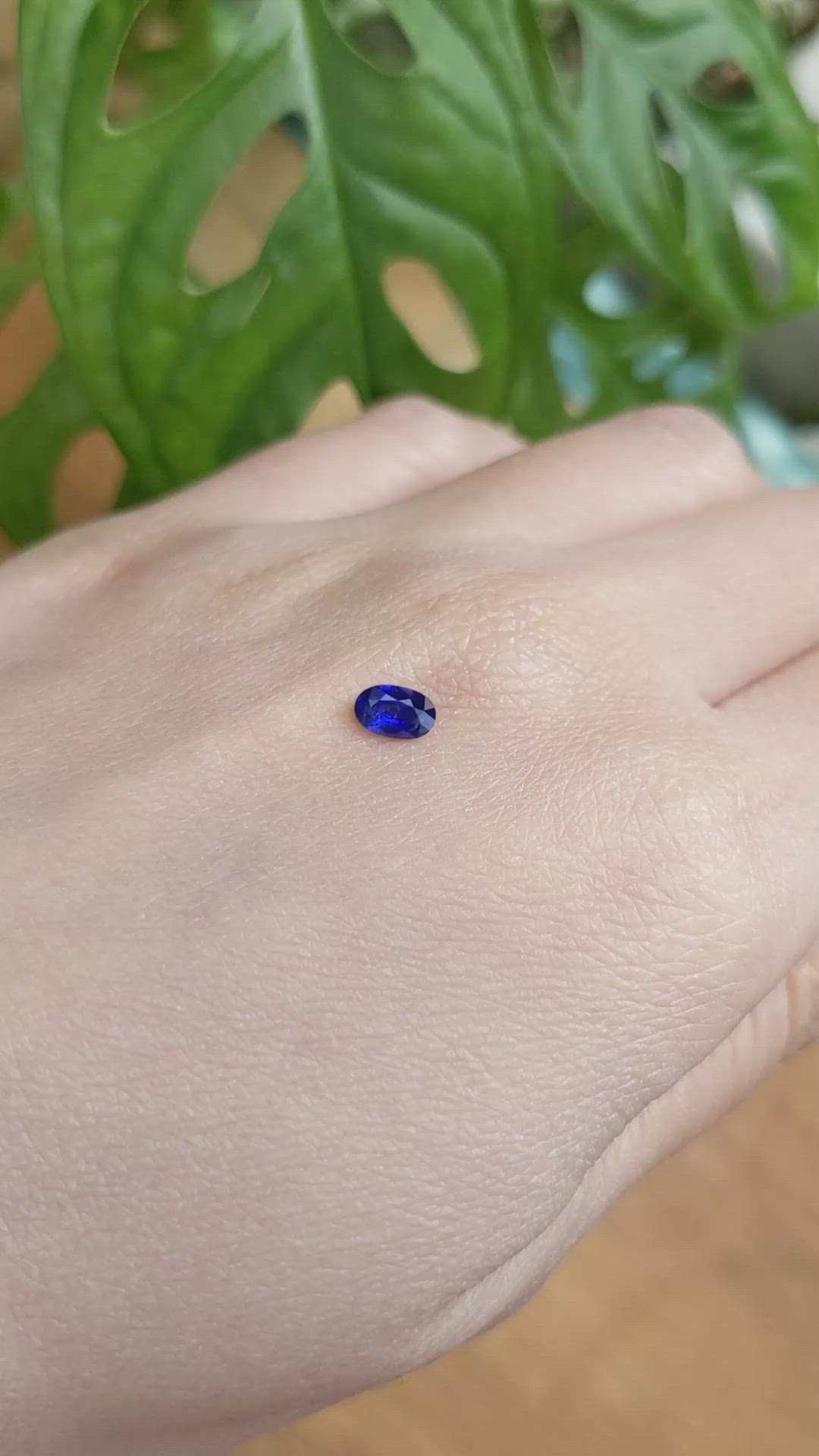 0.40 Ct. Blue Sapphire from Ceylon (Sri Lanka) Size Video