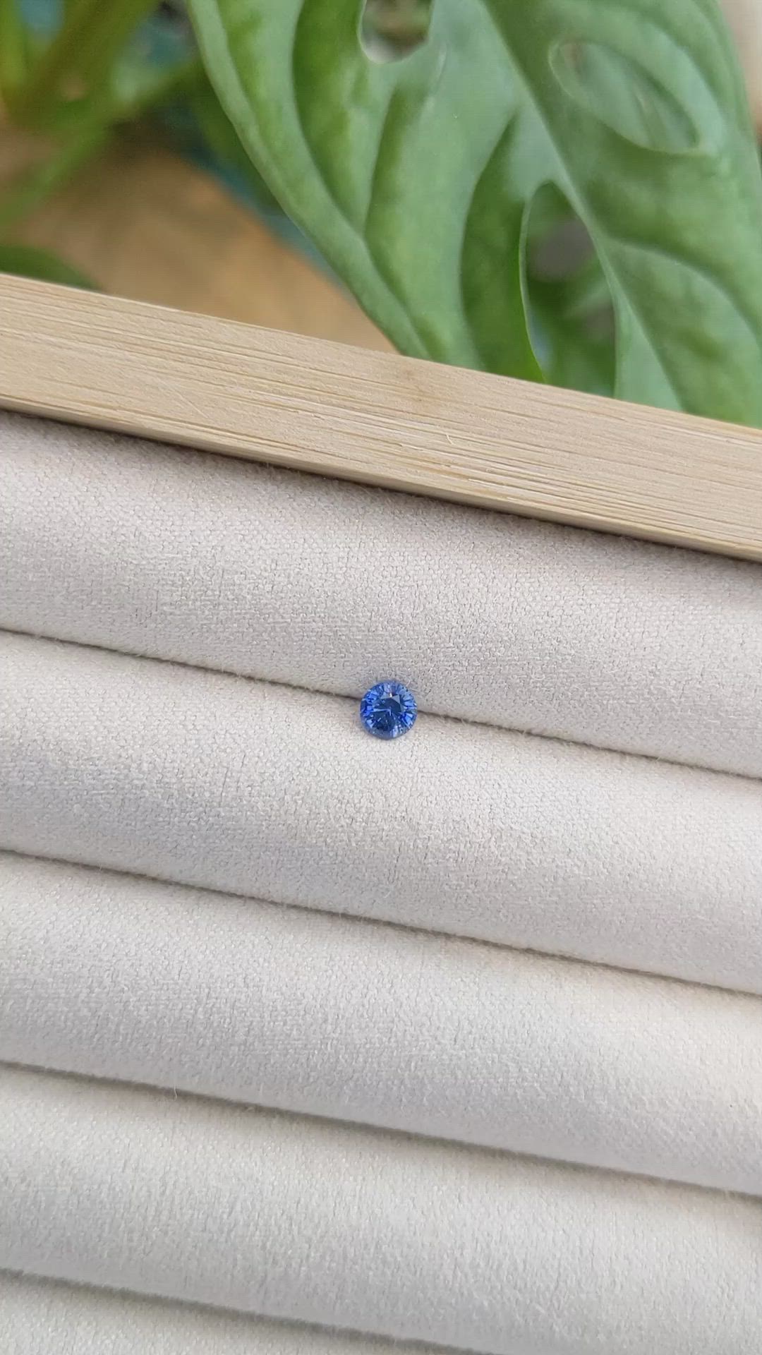 0.40 Ct. Blue Sapphire from Ceylon (Sri Lanka) Size Video