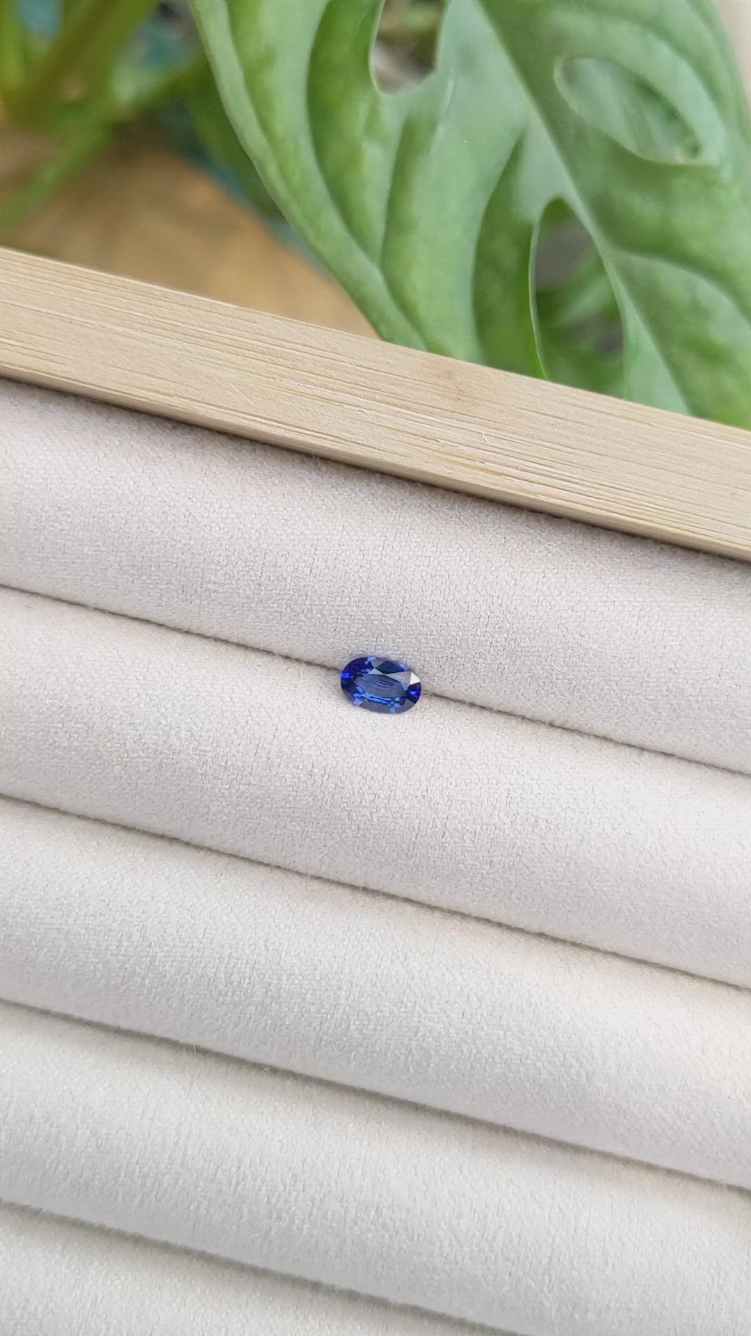 0.53 Ct. Blue Sapphire from Ceylon (Sri Lanka) Size Video