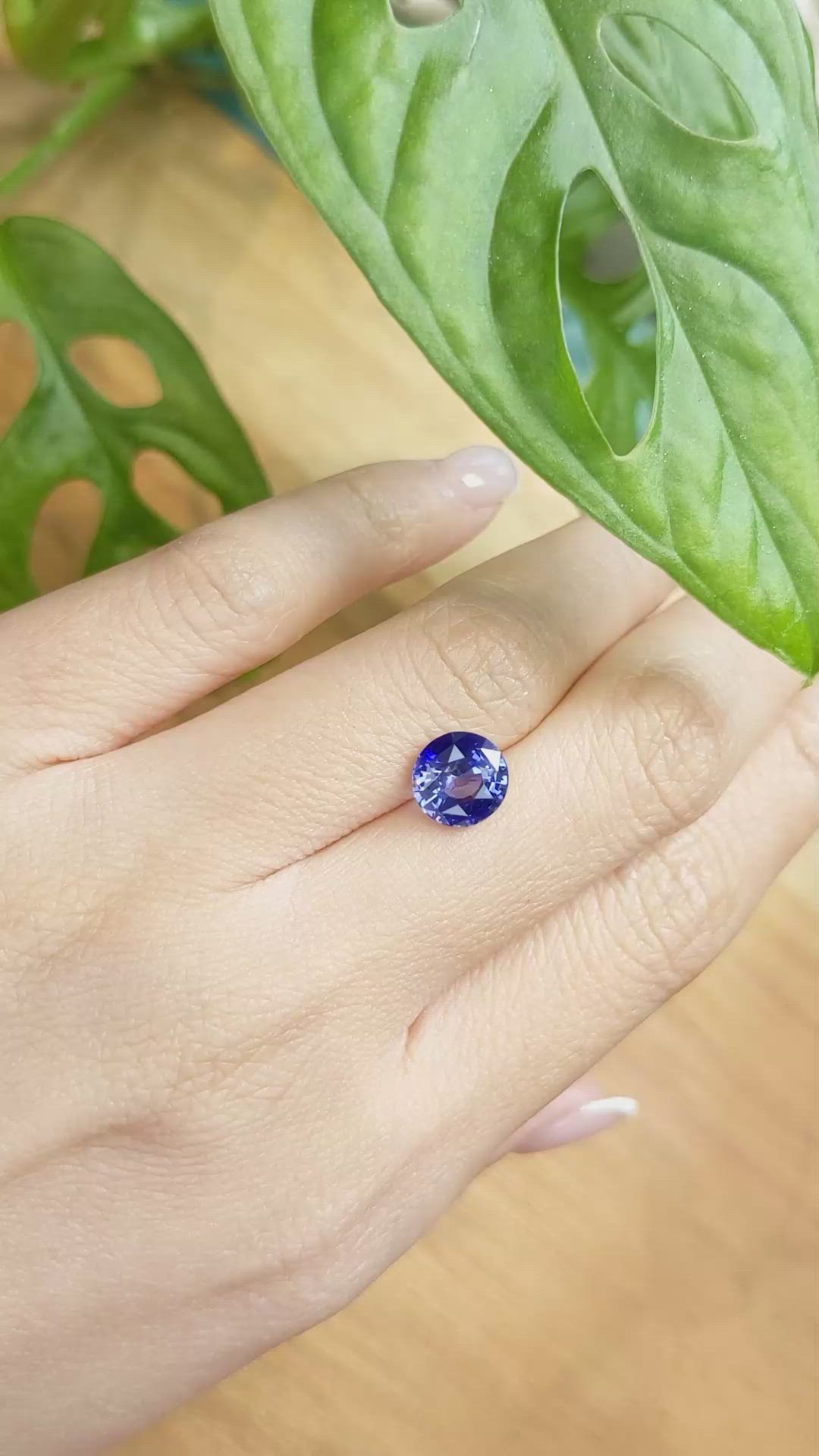 2.70 Ct. Blue Sapphire from Ceylon (Sri Lanka) Size Video