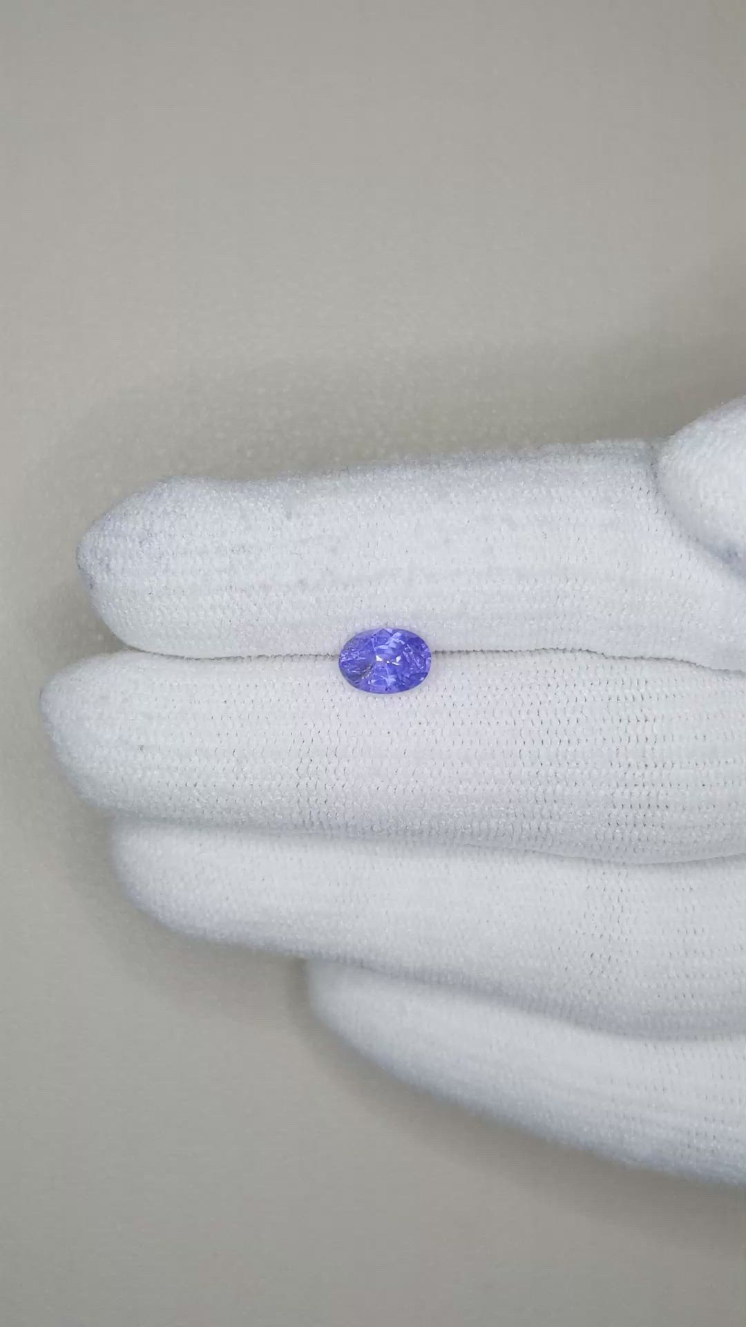 1.00 Ct. Blue Sapphire from Ceylon (Sri Lanka) Size Video