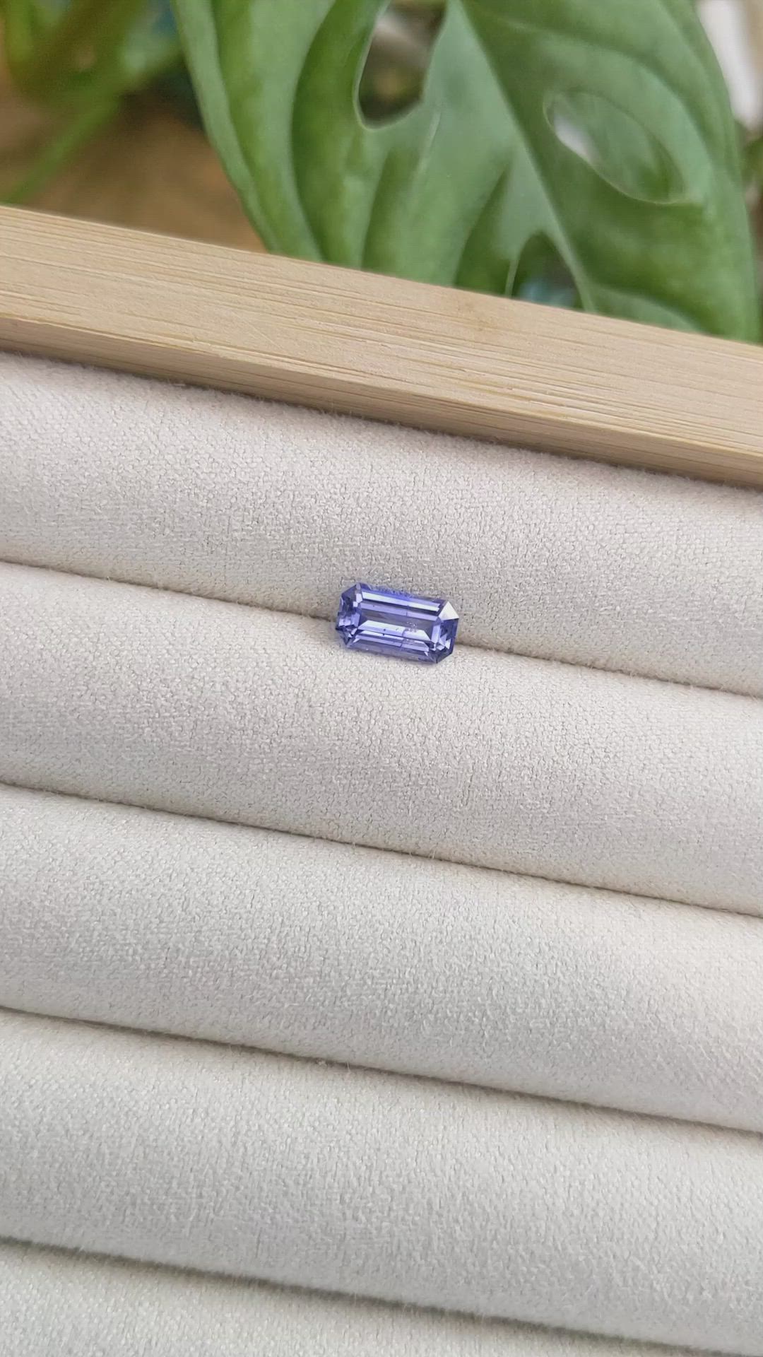 1.63 Ct. Blue Sapphire from Ceylon (Sri Lanka) Size Video