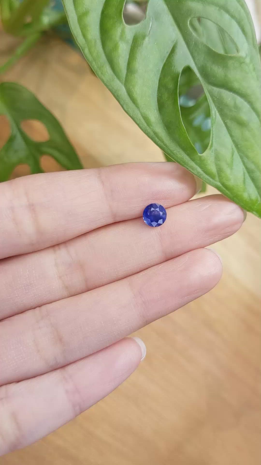 0.97 Ct. Blue Sapphire from Ceylon (Sri Lanka) Size Video