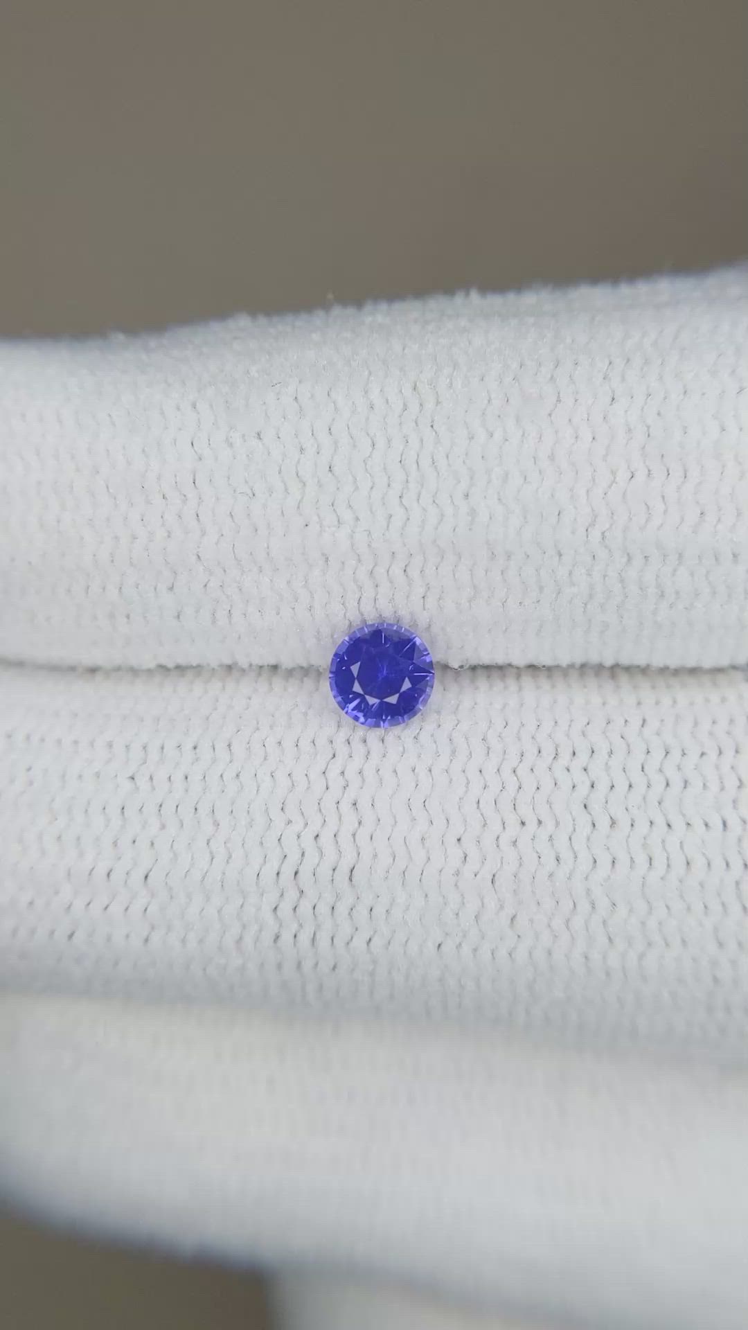 0.33 Ct. Blue Sapphire from Ceylon (Sri Lanka) Size Video