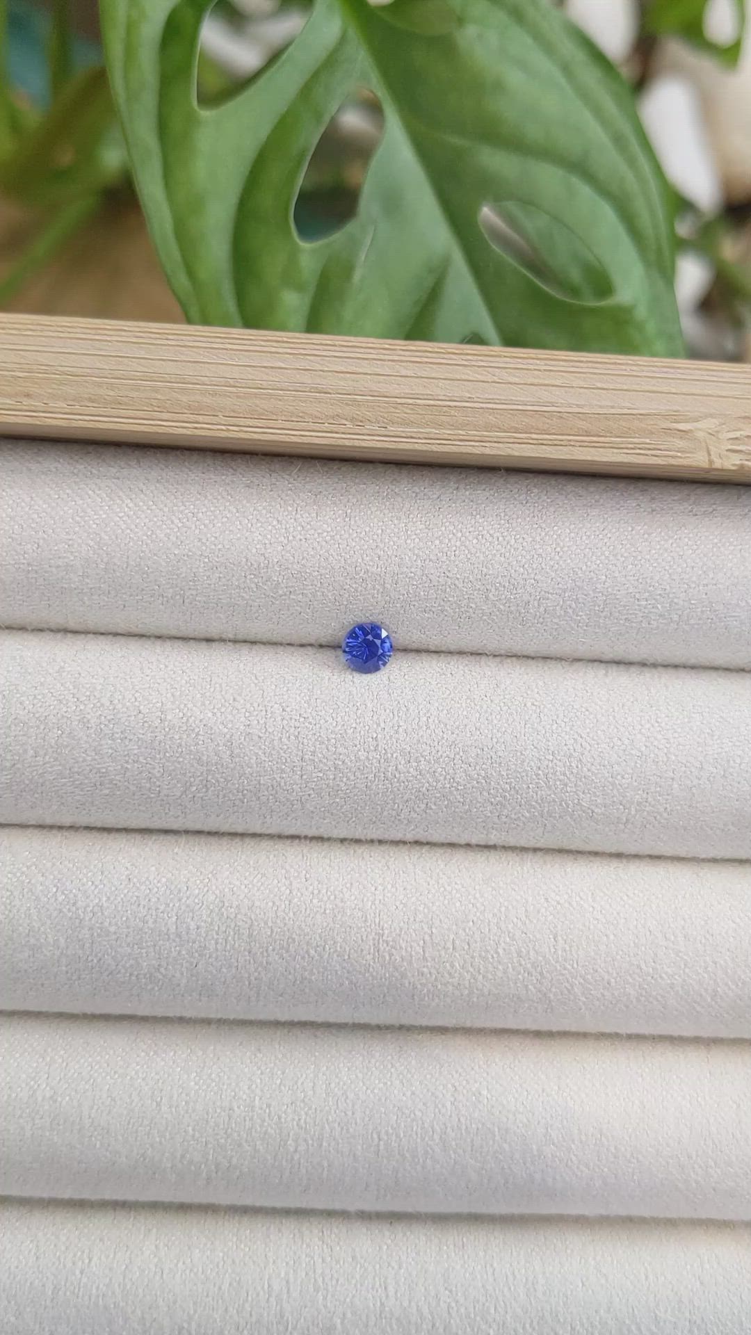 0.33 Ct. Blue Sapphire from Ceylon (Sri Lanka) Size Video