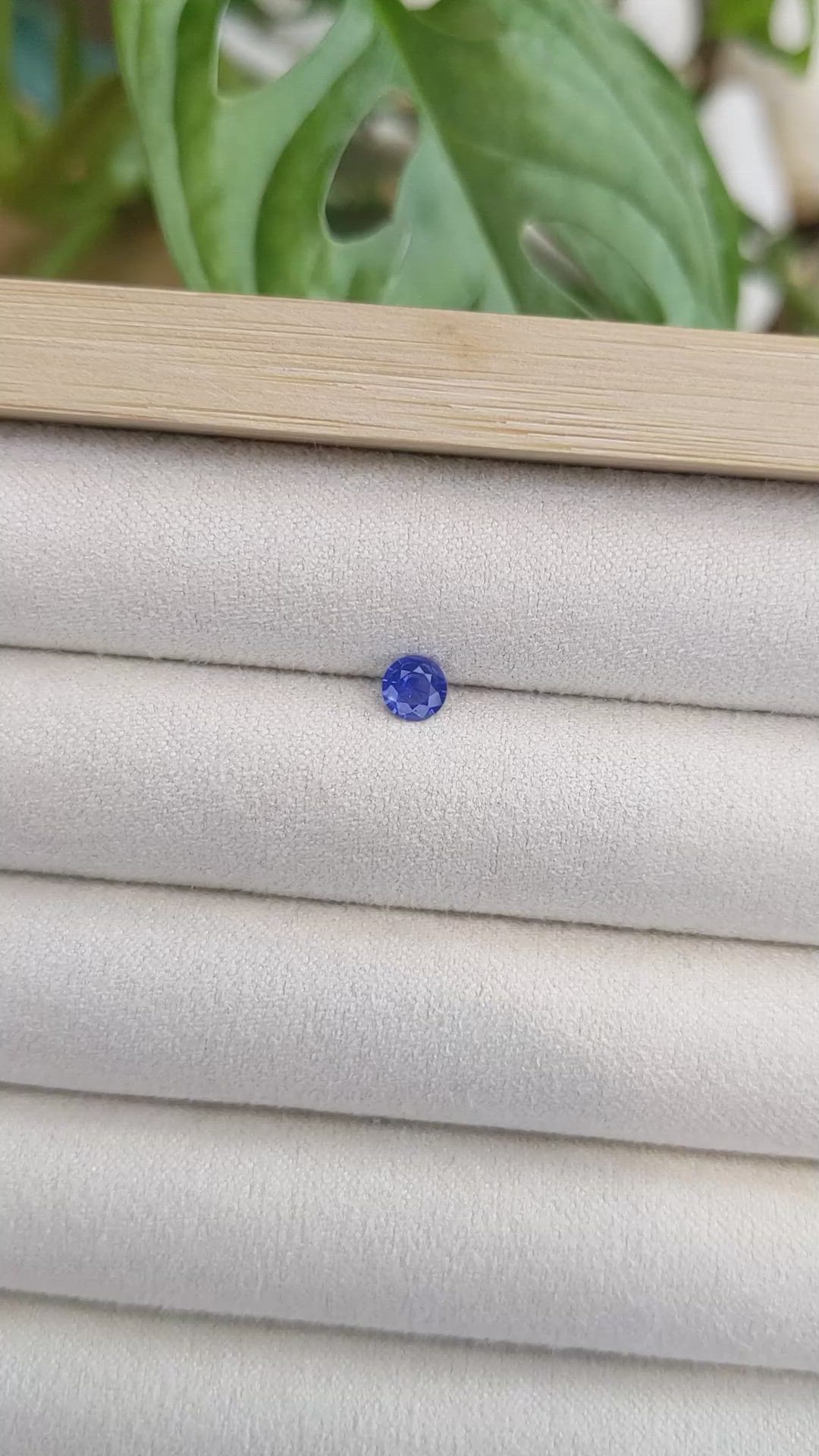 0.36 Ct. Blue Sapphire from Ceylon (Sri Lanka) Size Video