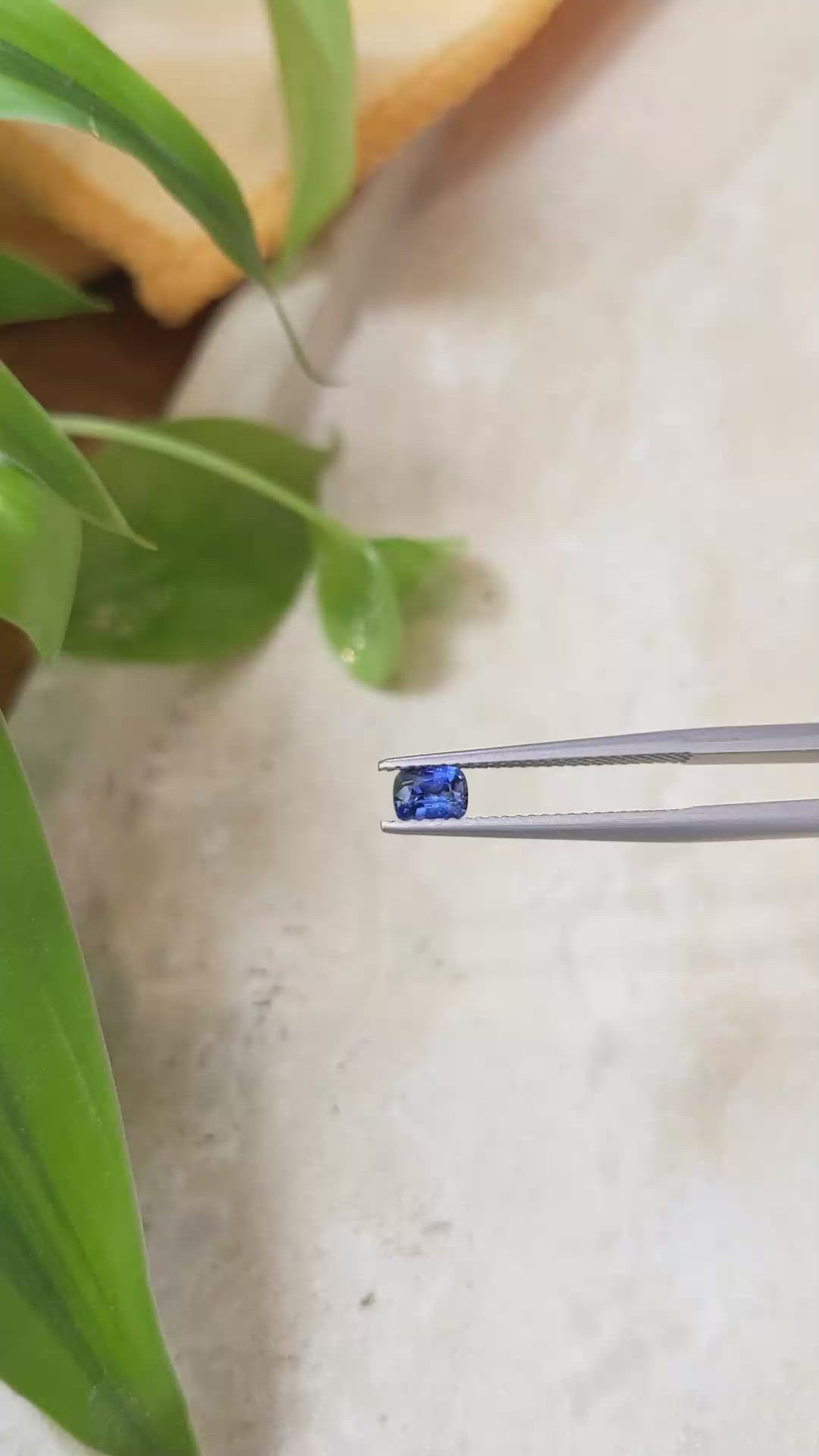 0.45 Ct. Blue Sapphire from Ceylon (Sri Lanka) Size Video