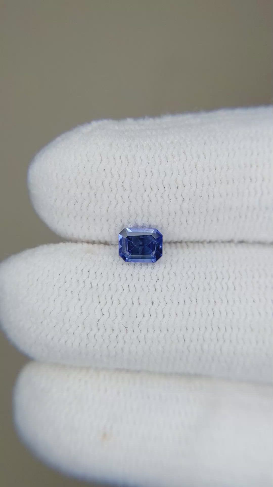 0.40 Ct. Blue Sapphire from Ceylon (Sri Lanka) Size Video