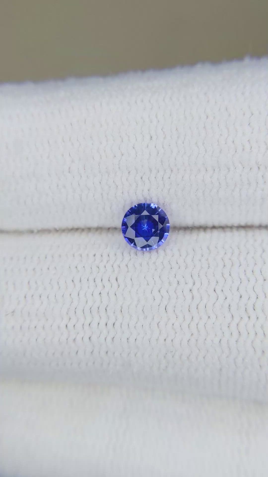 0.40 Ct. Blue Sapphire from Ceylon (Sri Lanka) Size Video