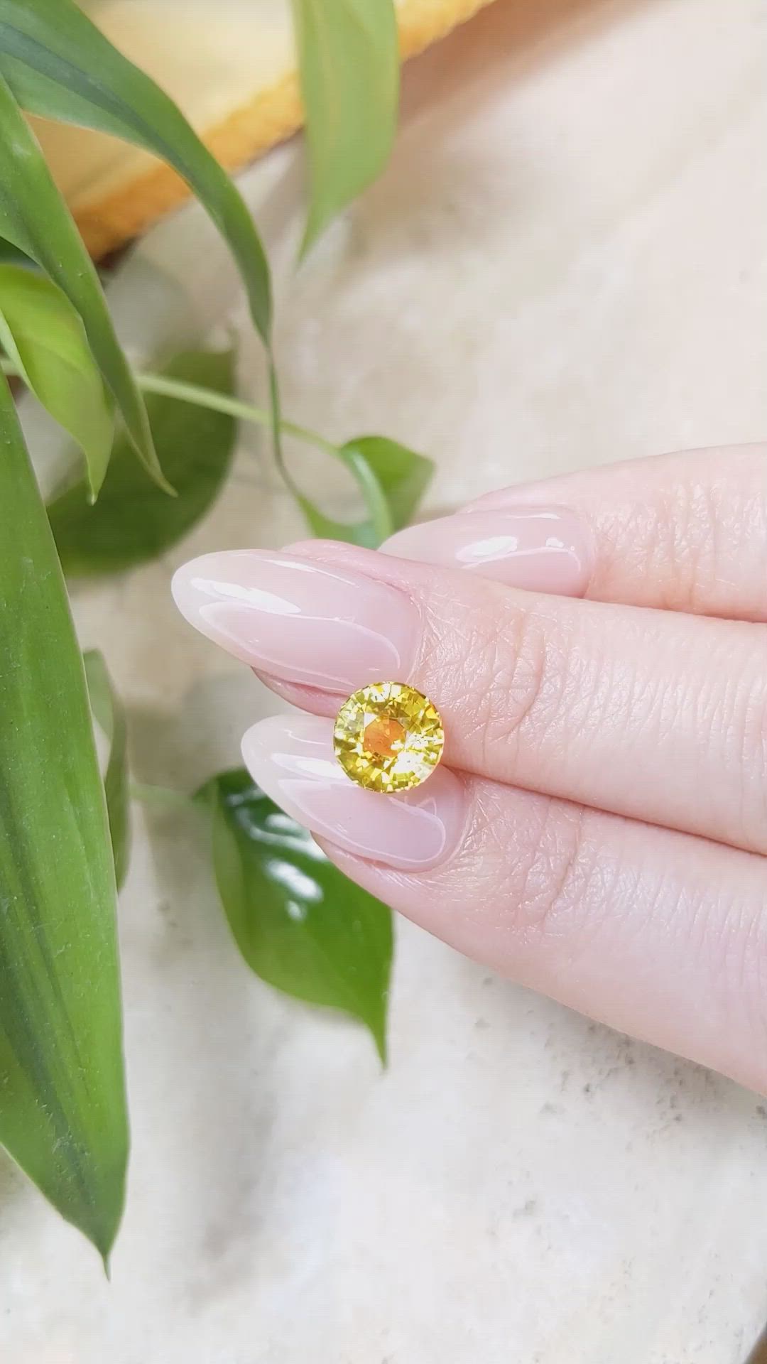 3.03 Ct. Yellow Sapphire from Ceylon (Sri Lanka) Size Video
